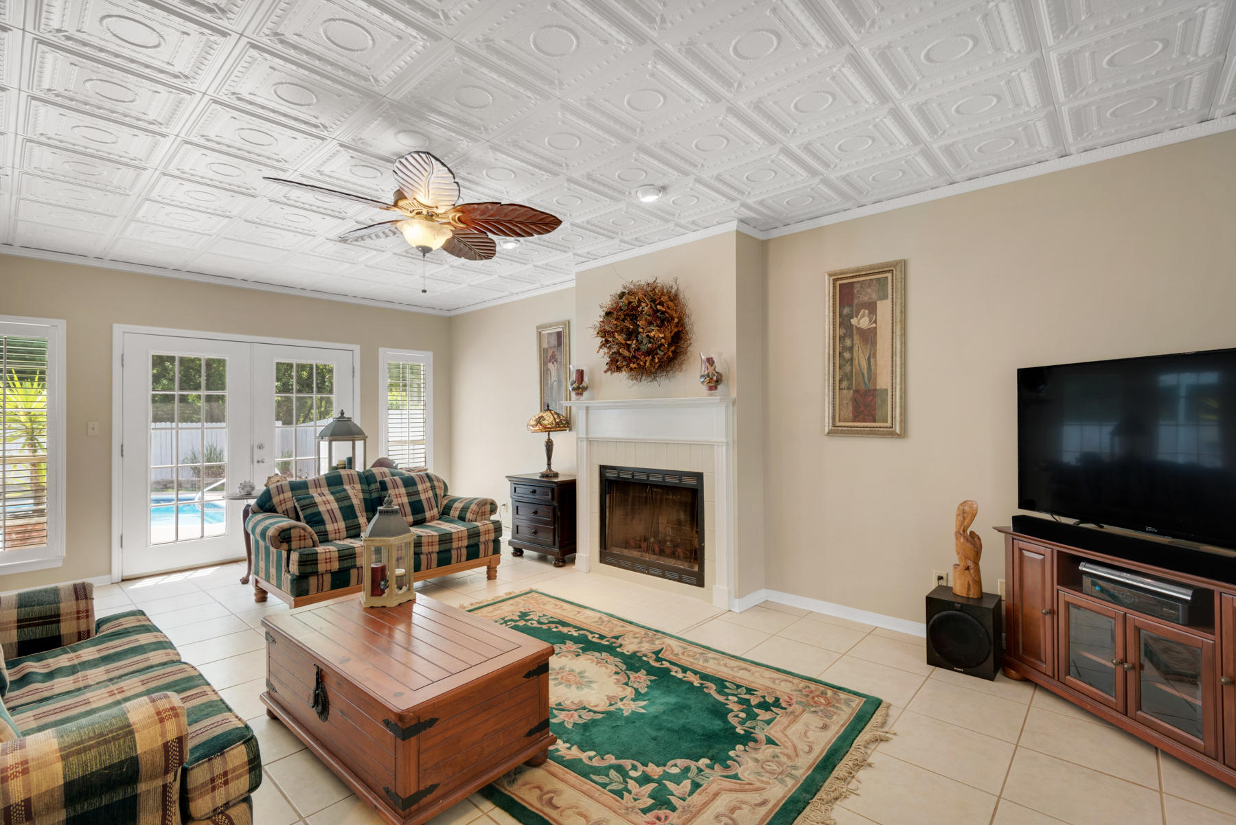 TURNBERRY COURT - Residential