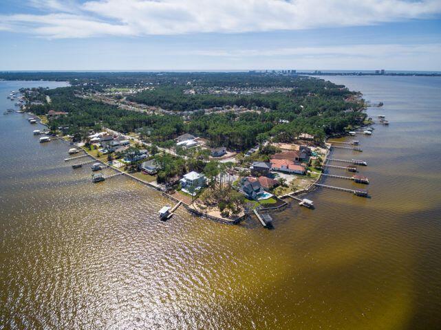 DRIFTWOOD ESTATES - Land