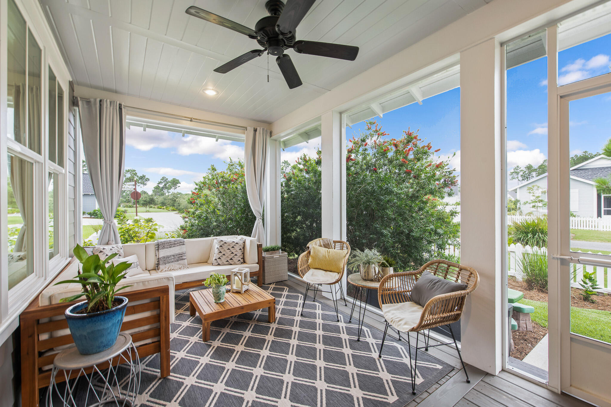WATERSOUND ORIGINS - Residential