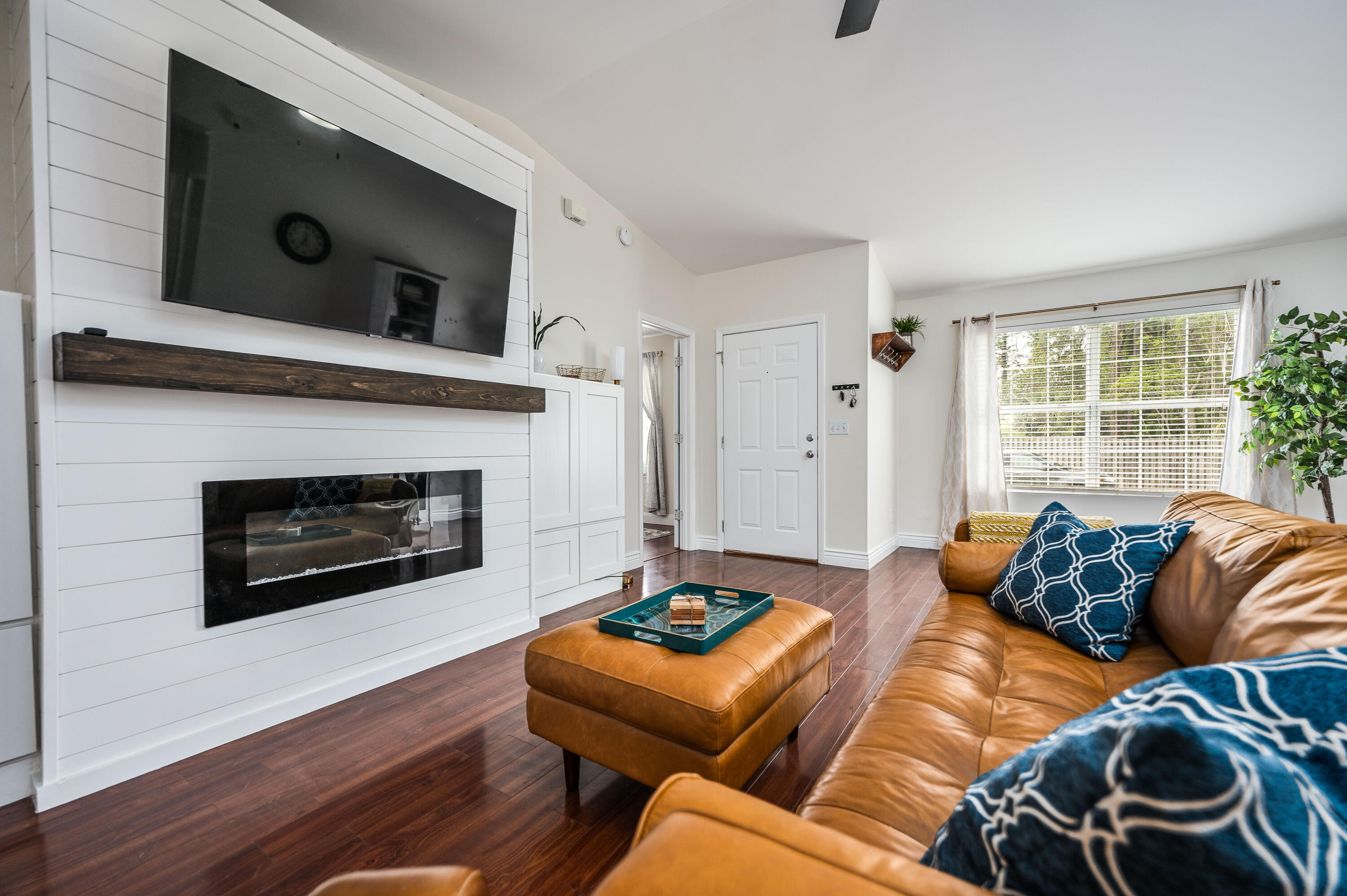 SEABREEZE 6TH ADDN - Residential