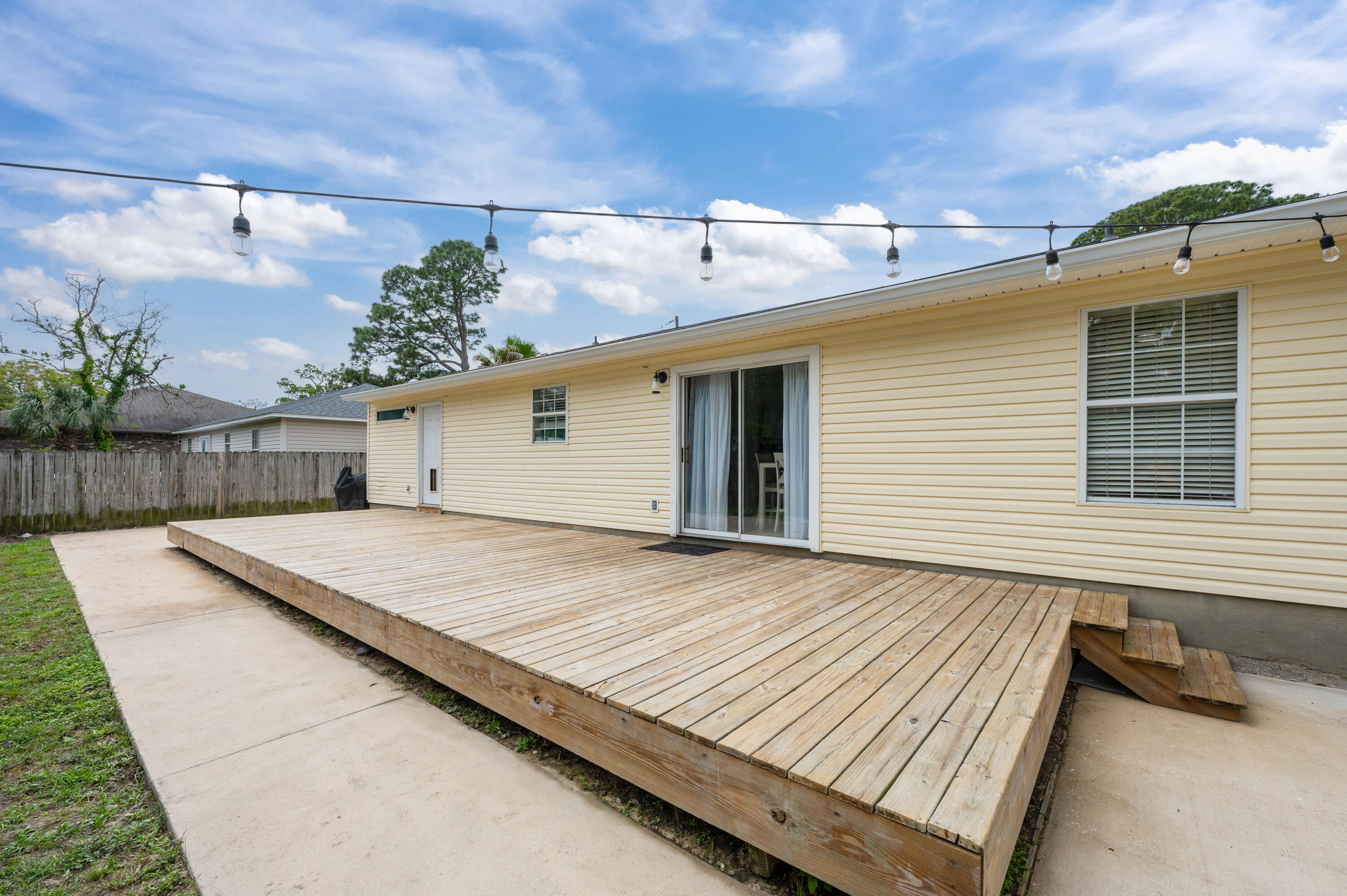 SEABREEZE 6TH ADDN - Residential