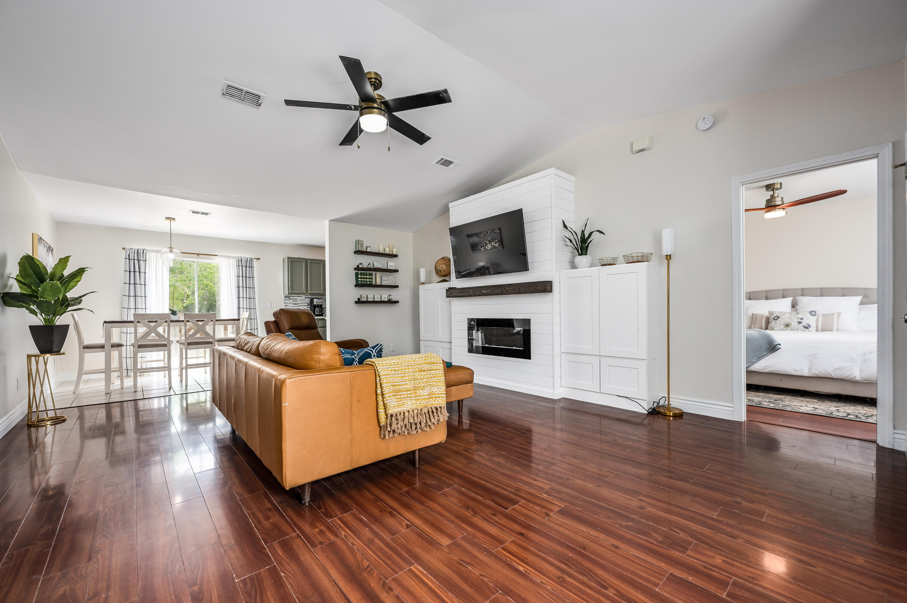 SEABREEZE 6TH ADDN - Residential