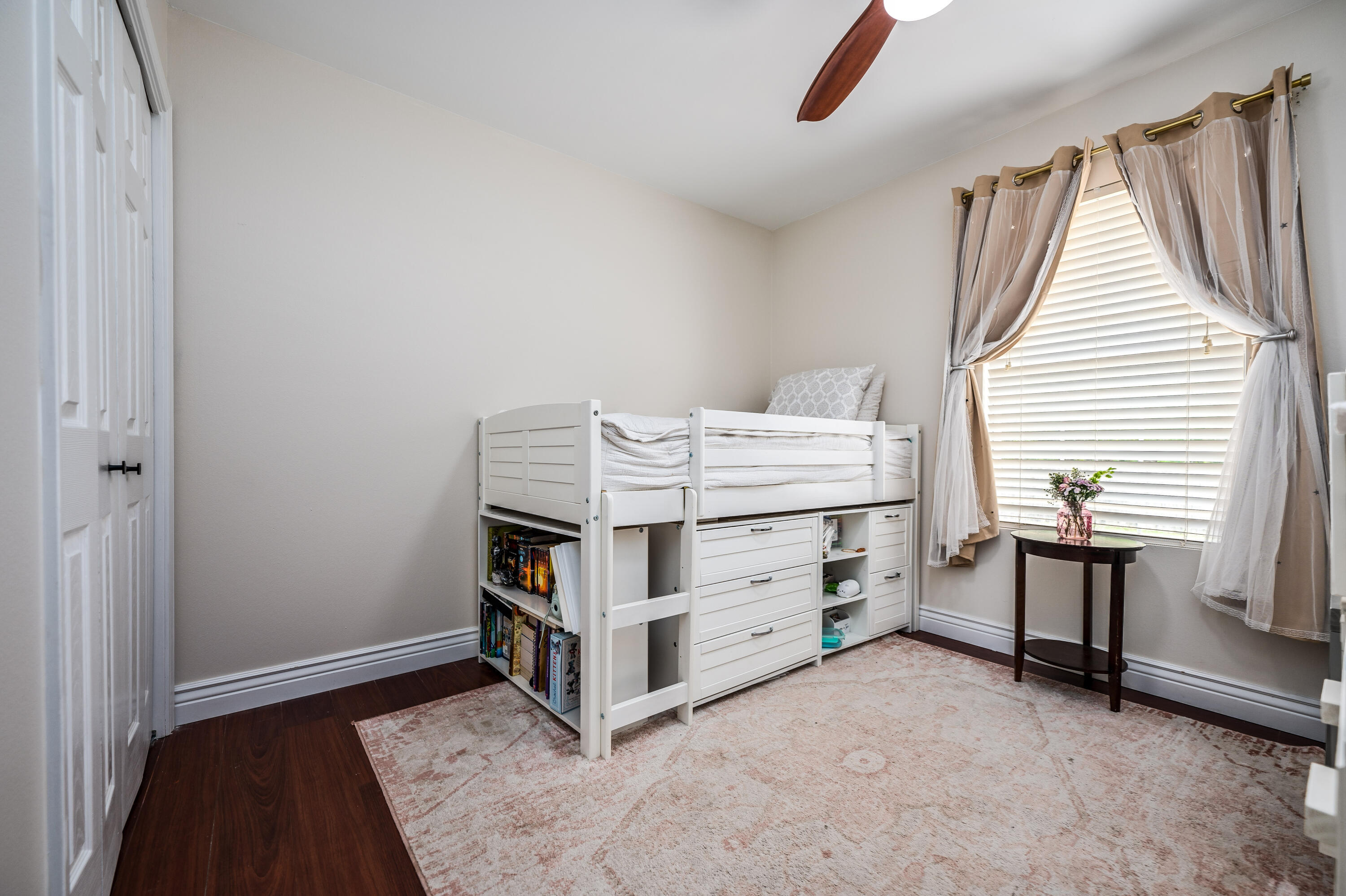 SEABREEZE 6TH ADDN - Residential