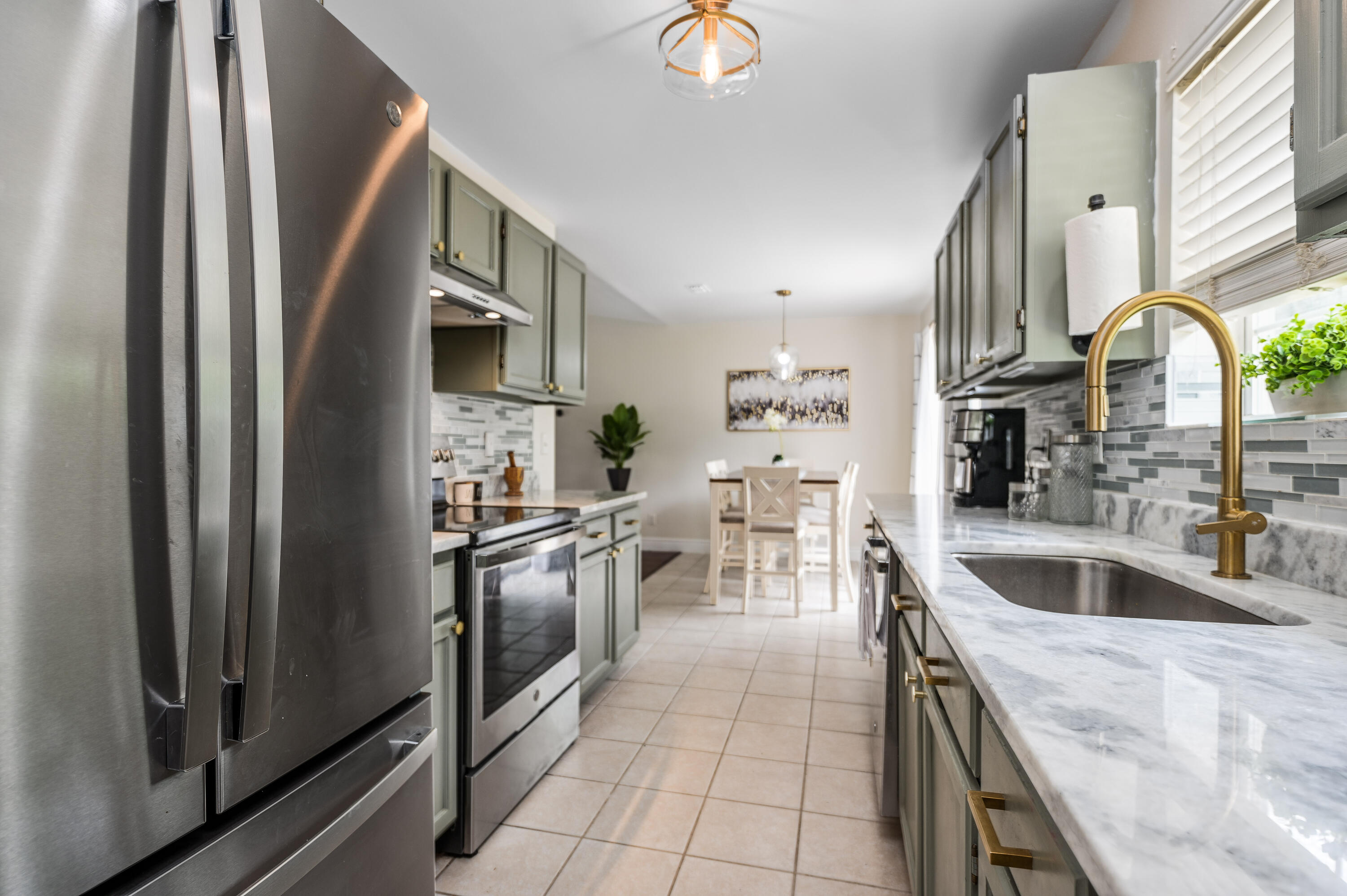 SEABREEZE 6TH ADDN - Residential