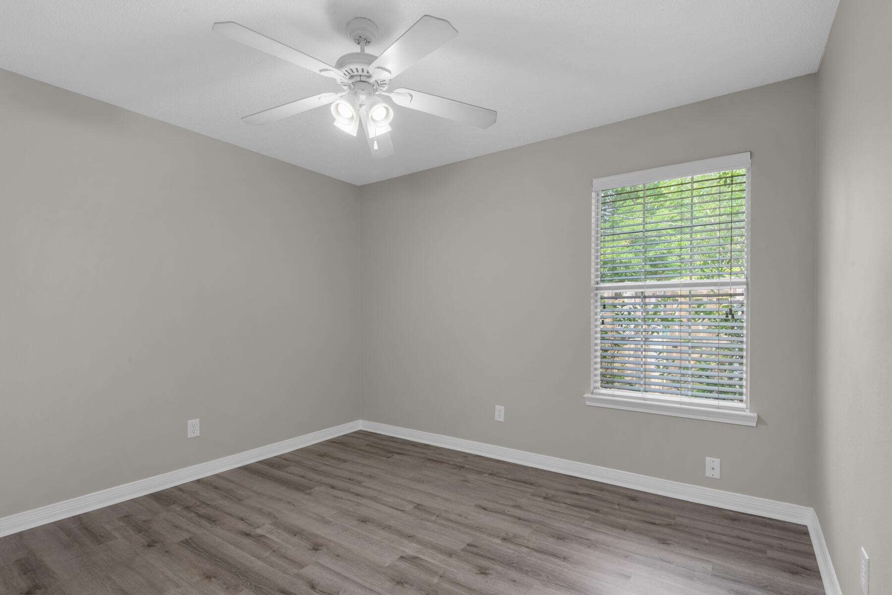 Falcon Ridge - Residential