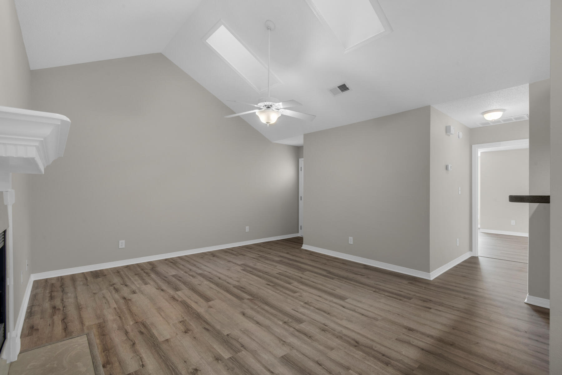 Falcon Ridge - Residential