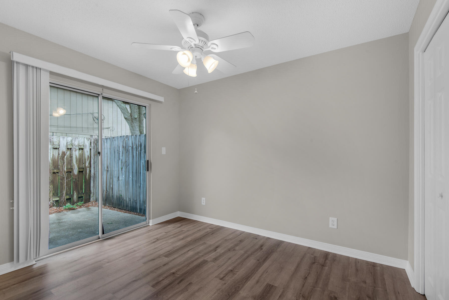 Falcon Ridge - Residential