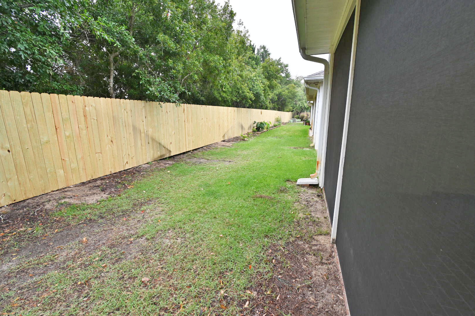 DIAMOND LAKES - Residential