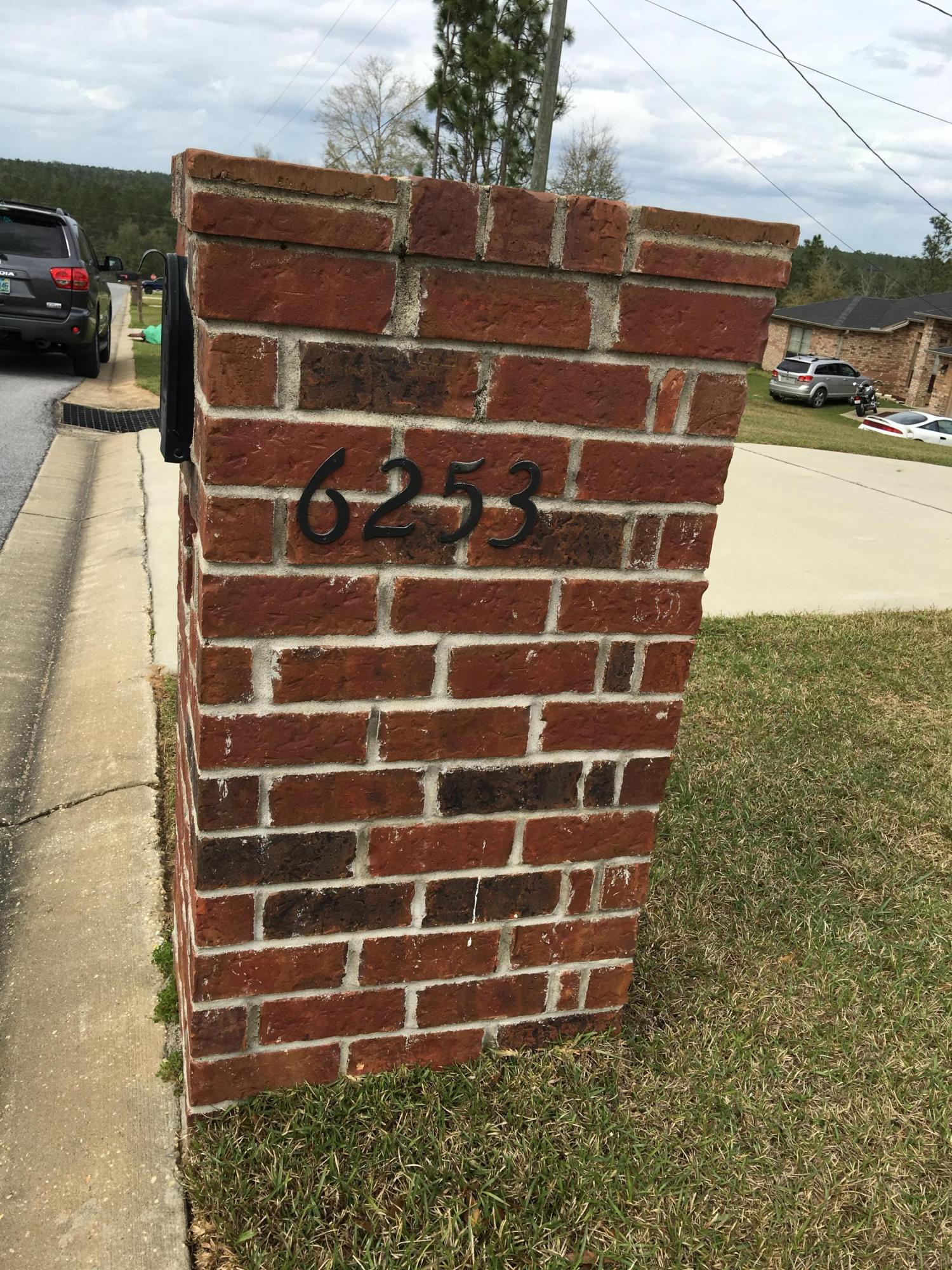 SILVER SPRINGS EST - Residential