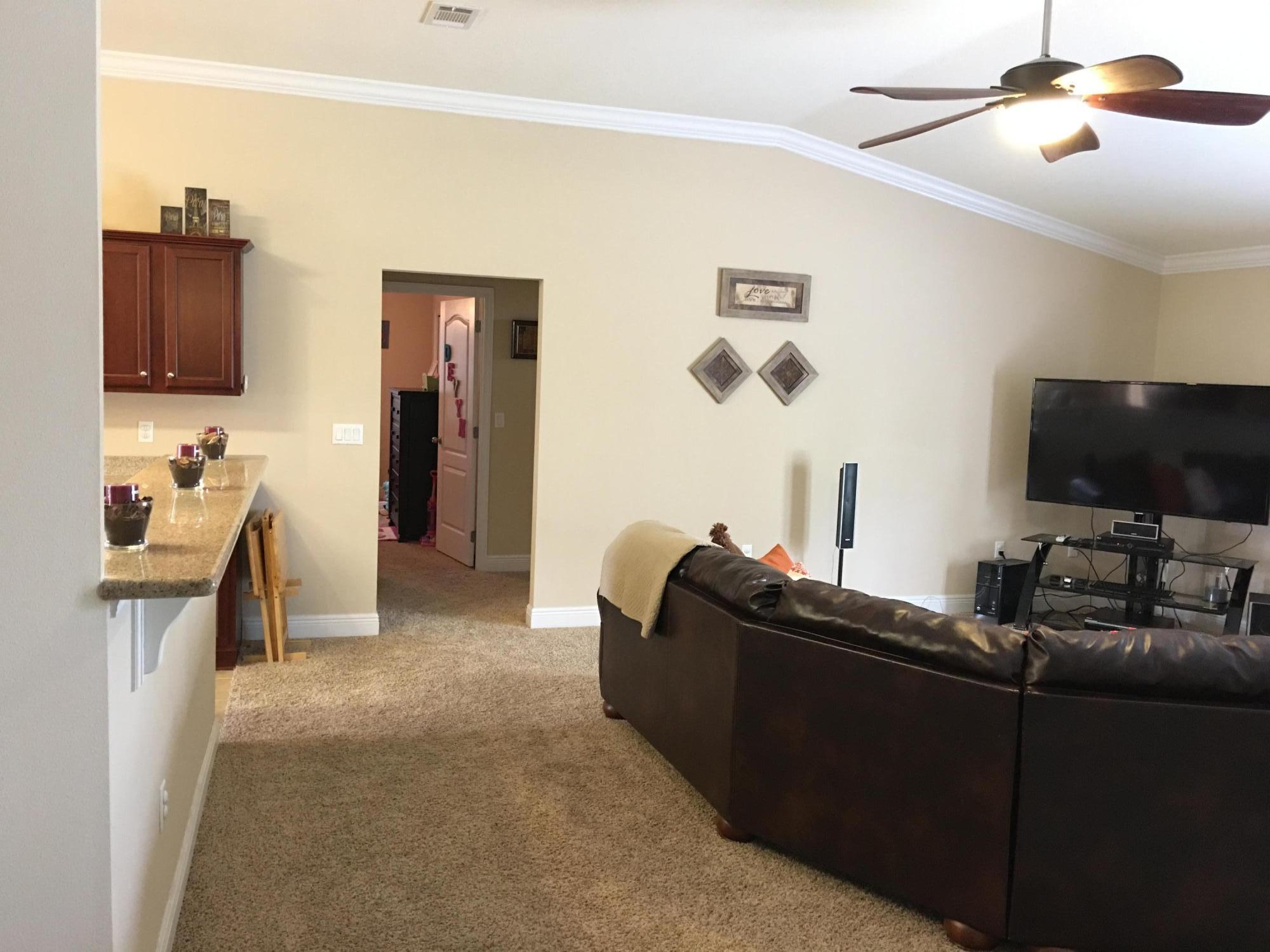 SILVER SPRINGS EST - Residential