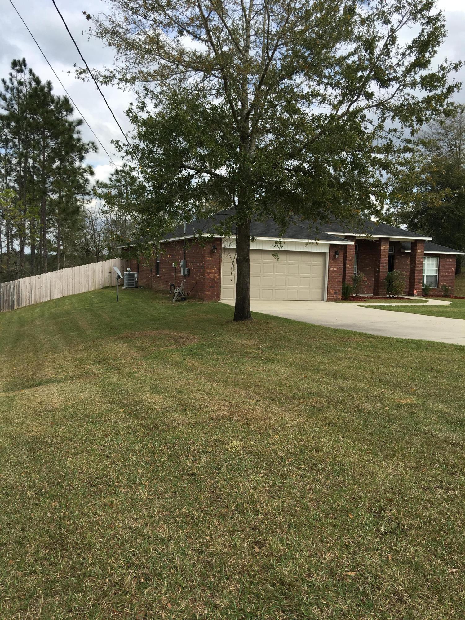 SILVER SPRINGS EST - Residential