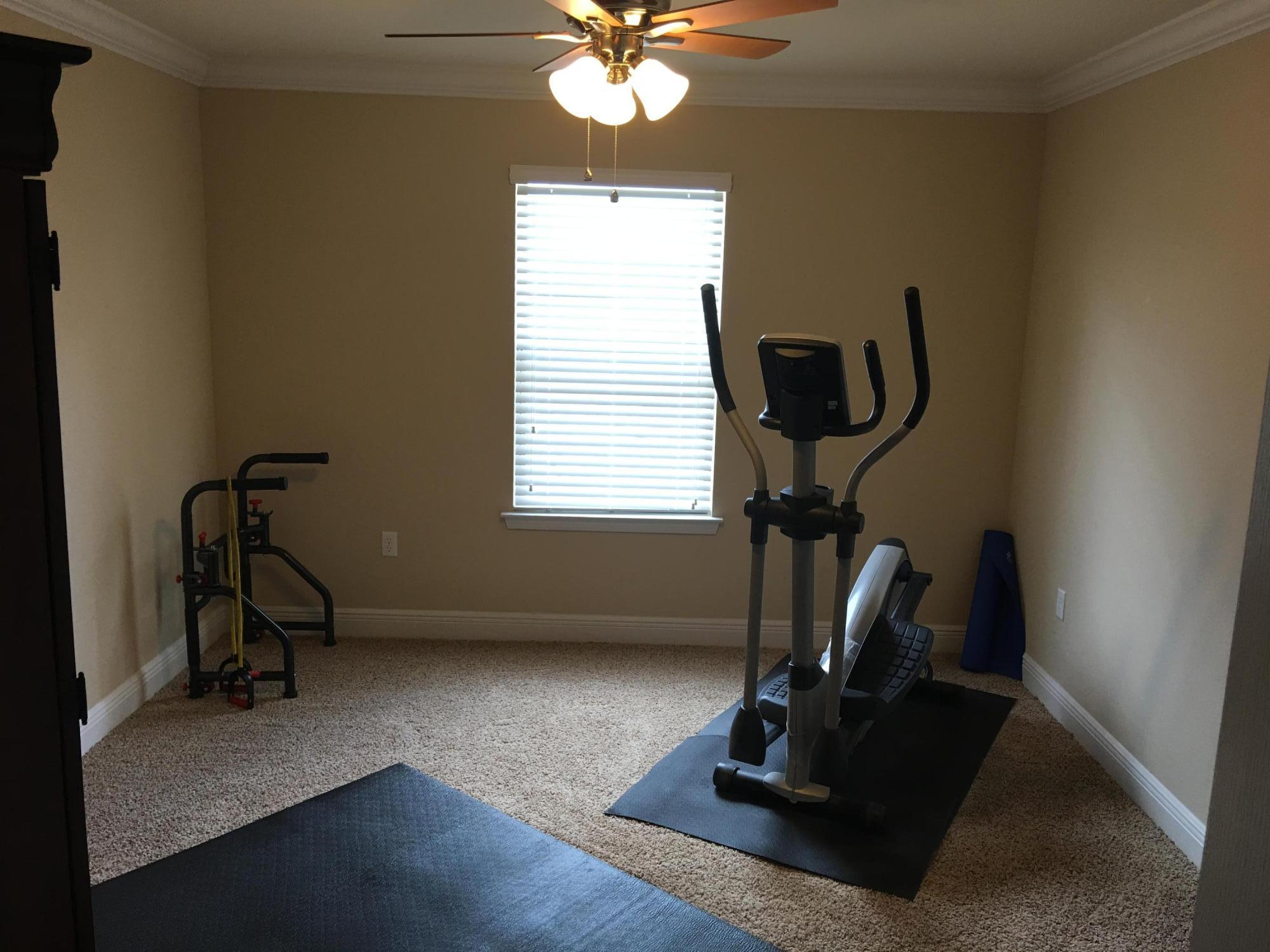 SILVER SPRINGS EST - Residential