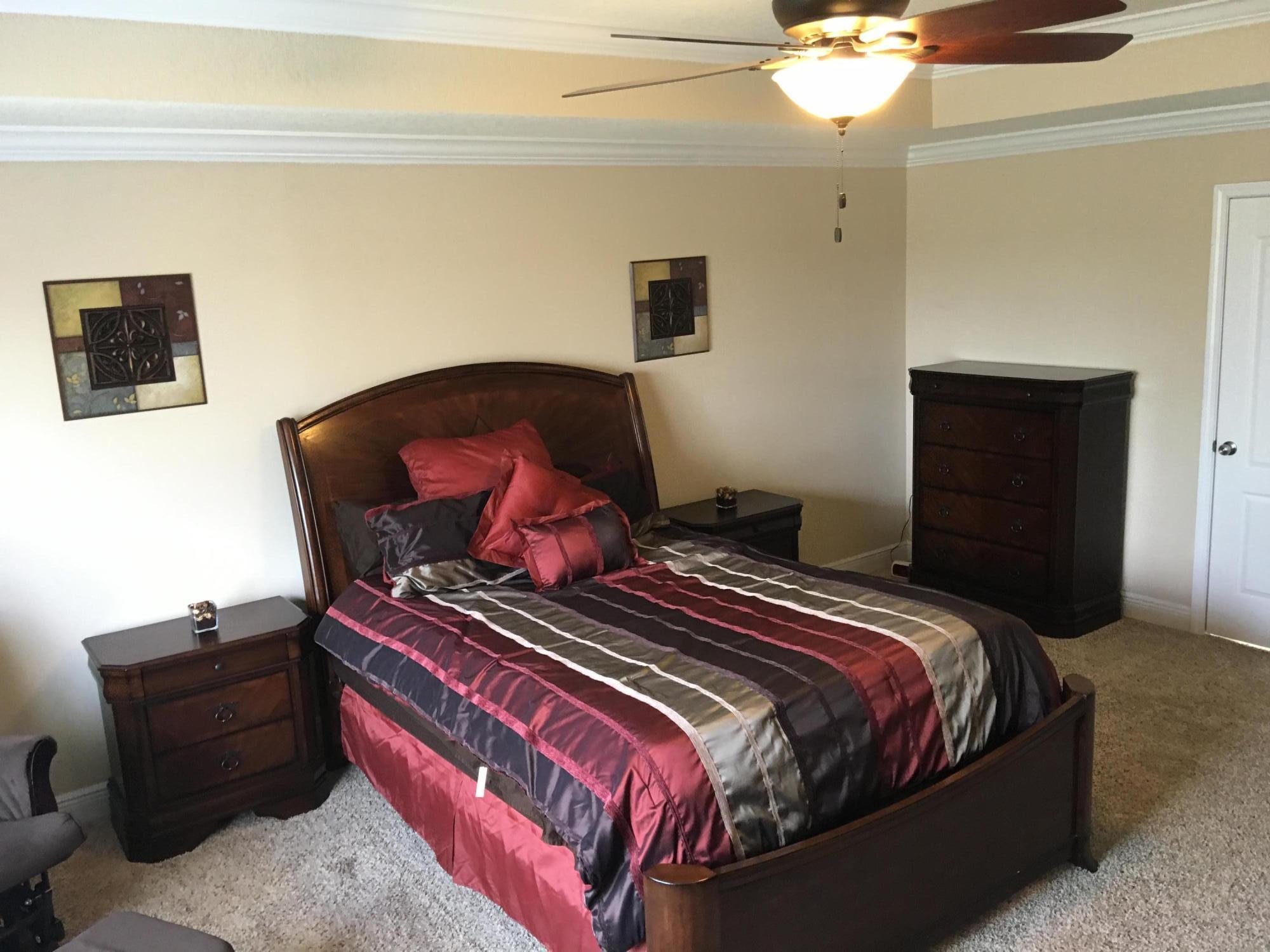 SILVER SPRINGS EST - Residential