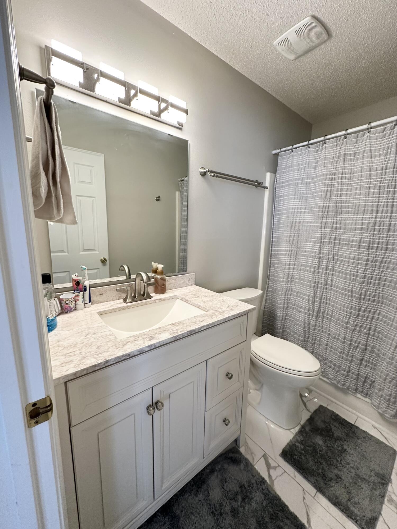 RIVERSIDE LANDING - Residential