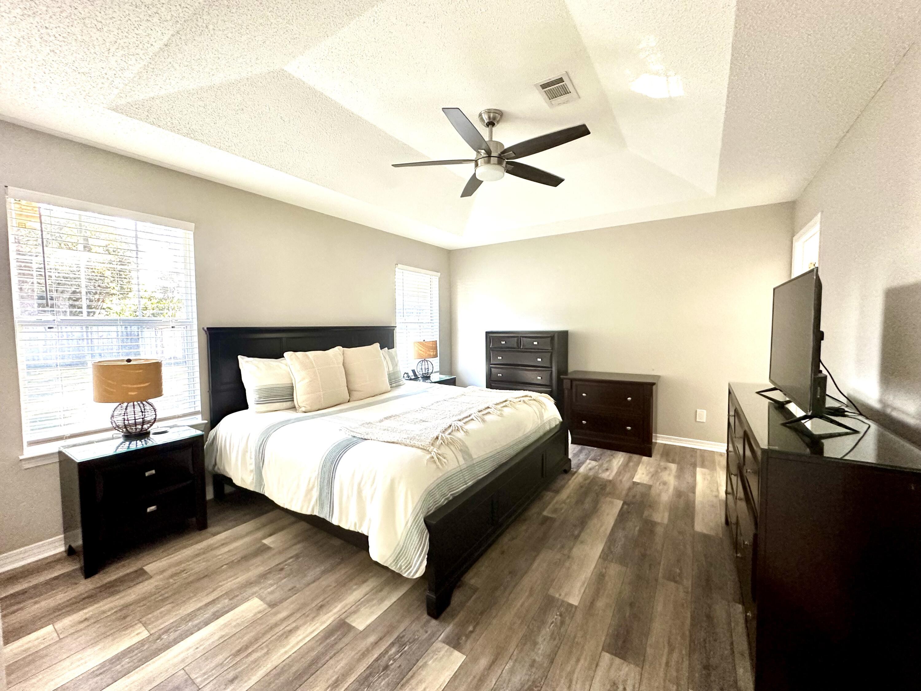 RIVERSIDE LANDING - Residential