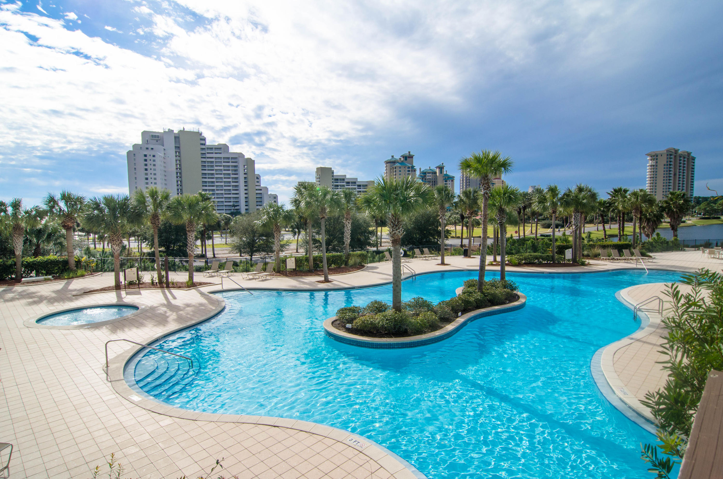 LUAU I - Residential