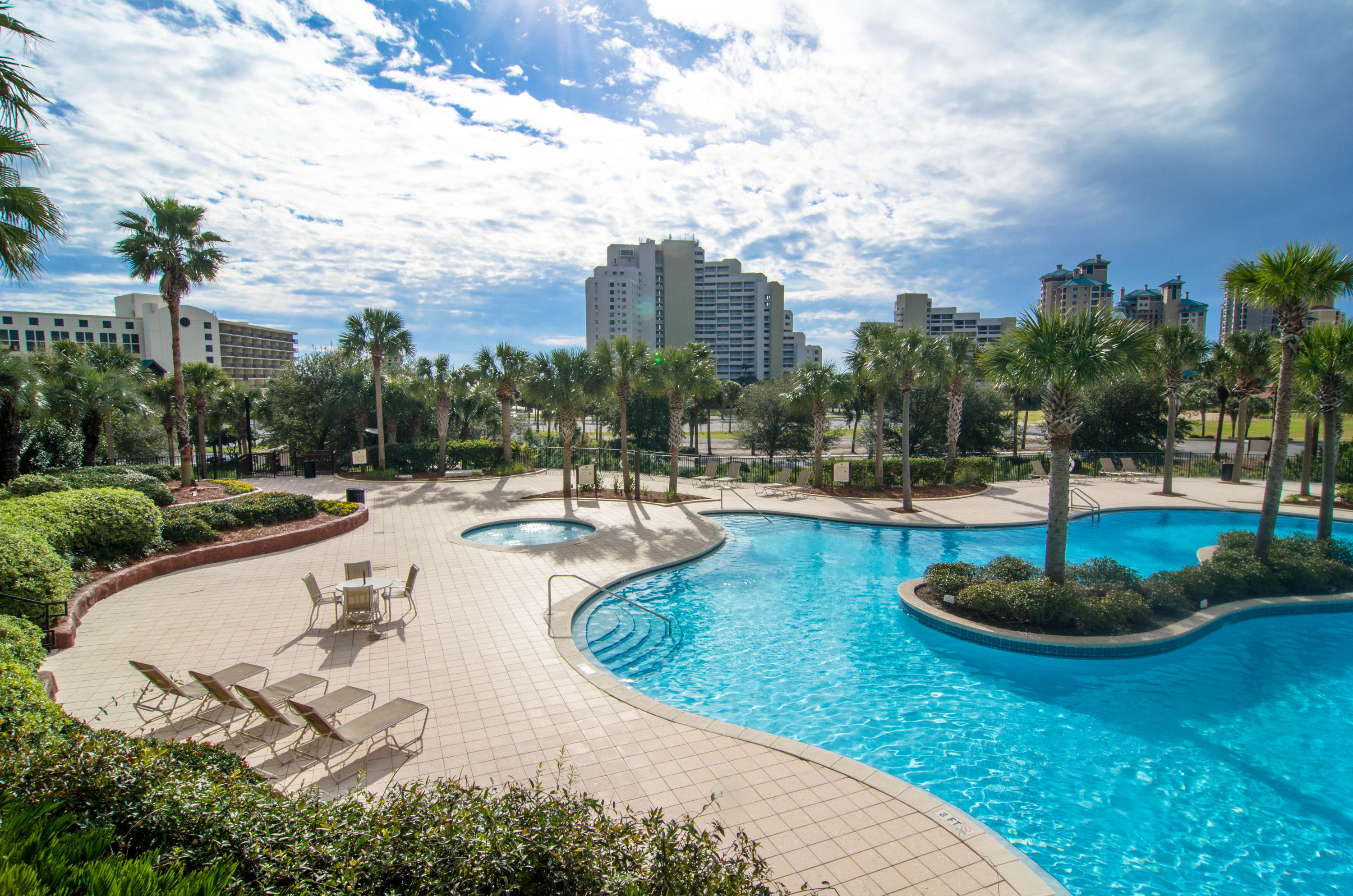 LUAU I - Residential