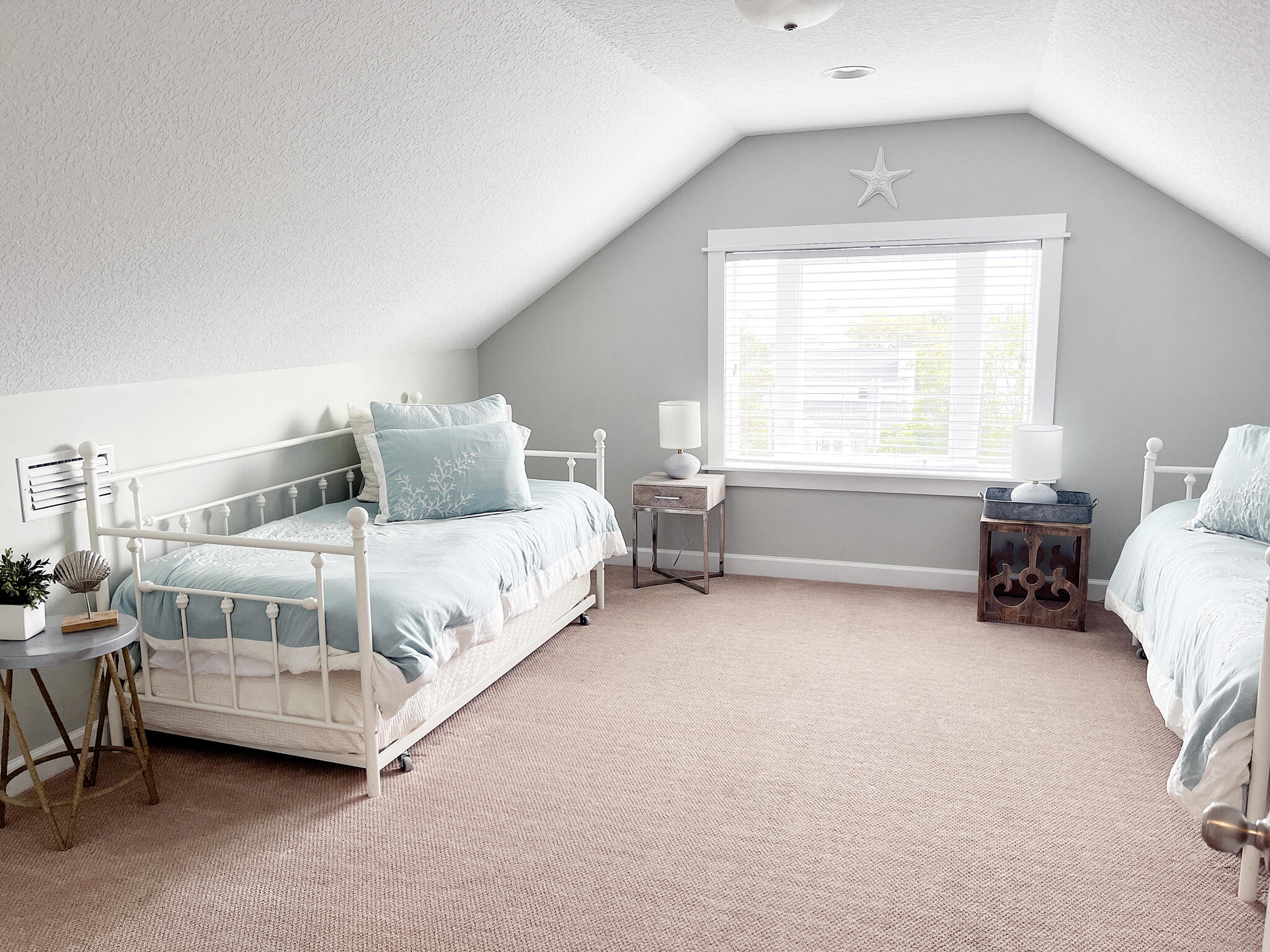 VILLAGES OF CRYSTAL BEACH - Residential