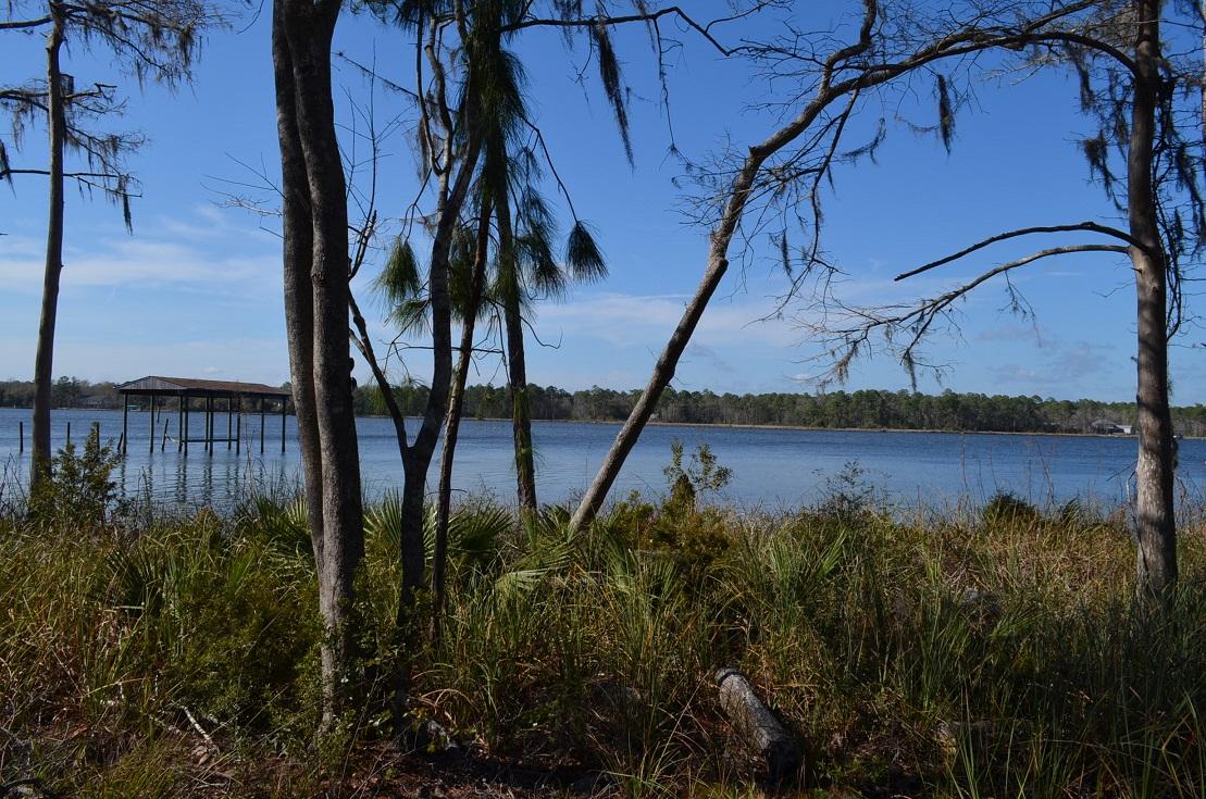 BAYOU BEND S/D Lot 3 Blk A PB 14-83 OR 2489-1941 OR 2869-3115 OR 2934-4120 - Land