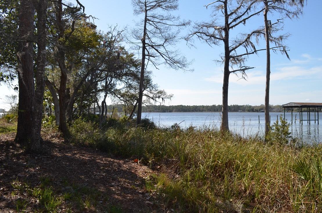 BAYOU BEND S/D Lot 3 Blk A PB 14-83 OR 2489-1941 OR 2869-3115 OR 2934-4120 - Land