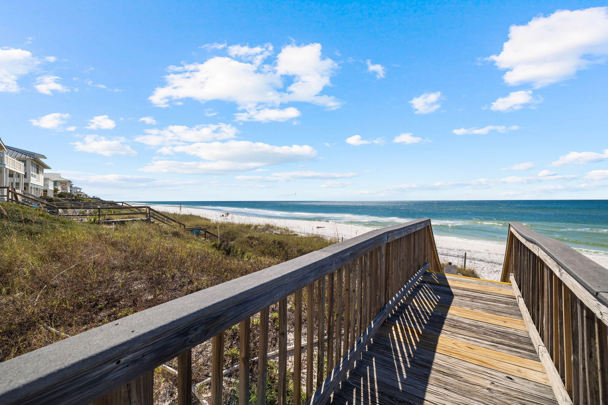 SUNRISE BEACH - Residential