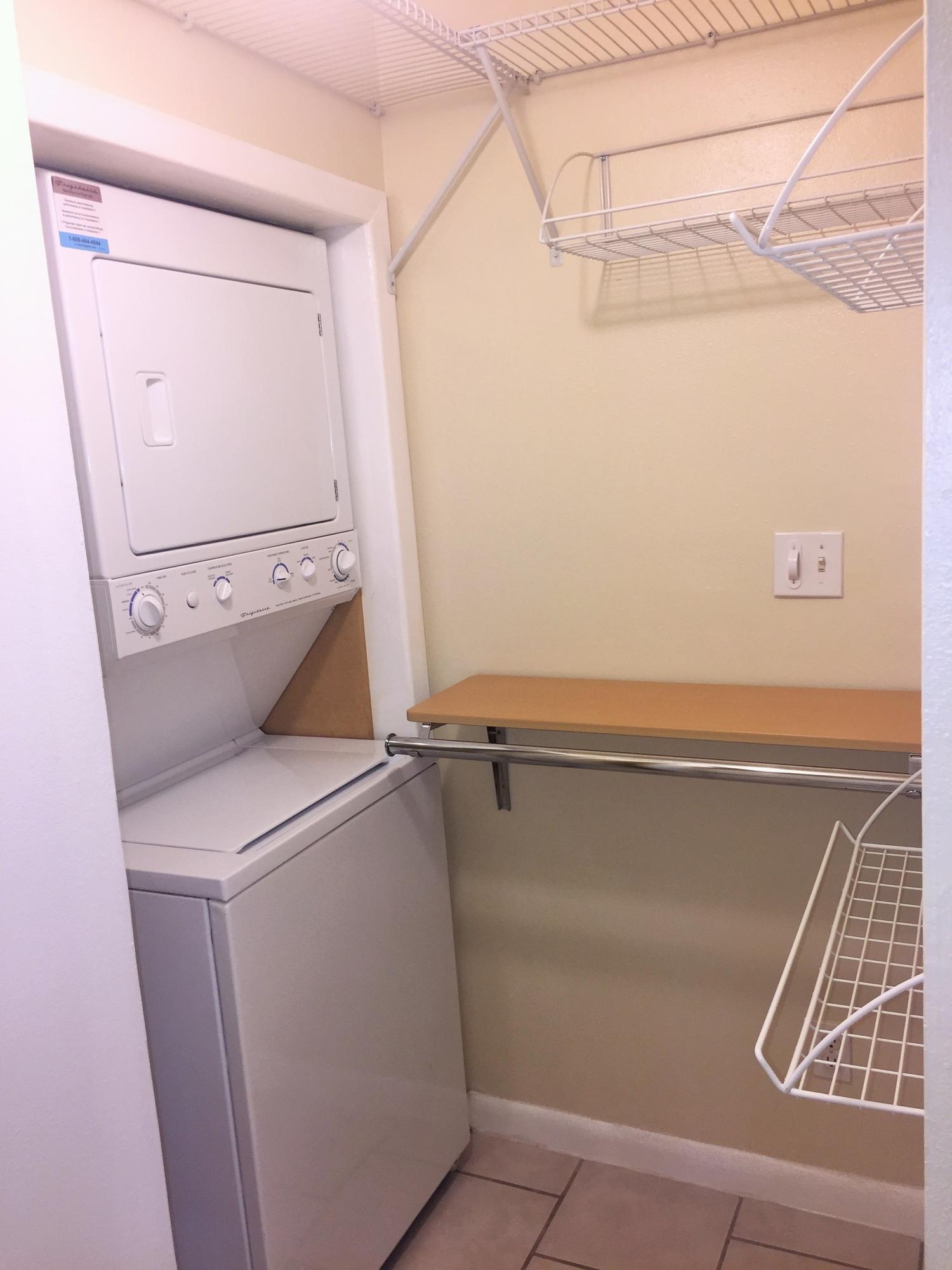 SEA PALM CONDO - Residential