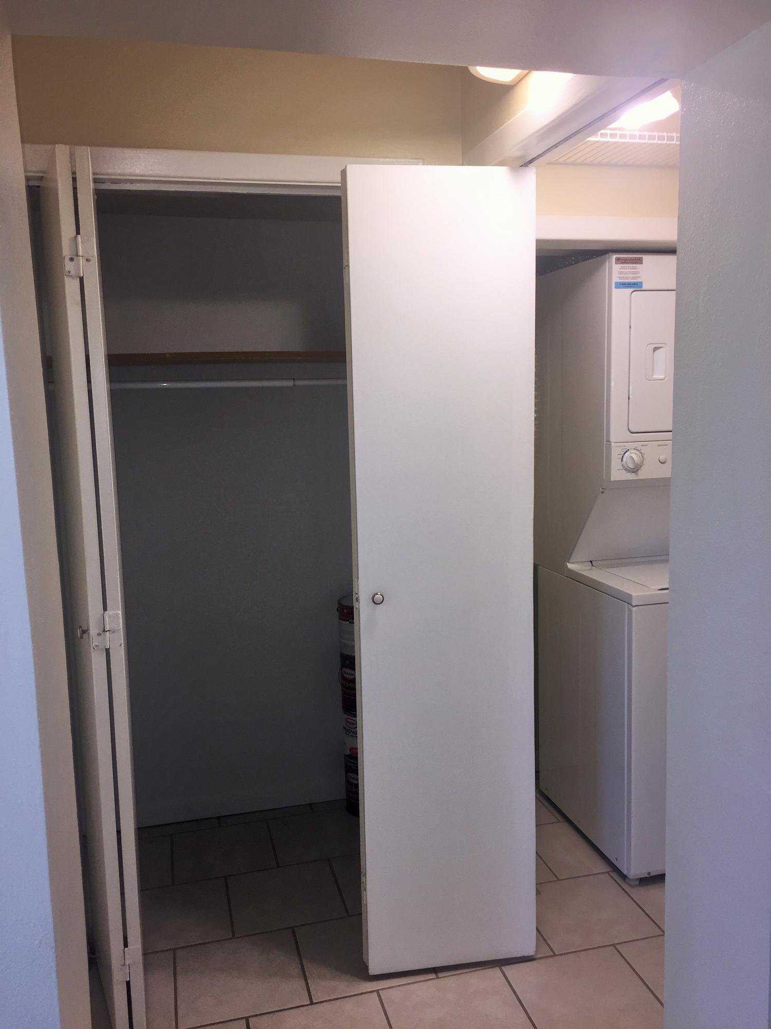 SEA PALM CONDO - Residential