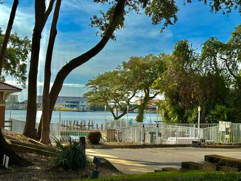 A home in Fort Walton Beach