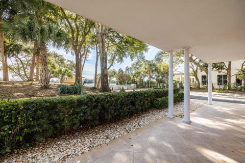 A home in Fort Walton Beach