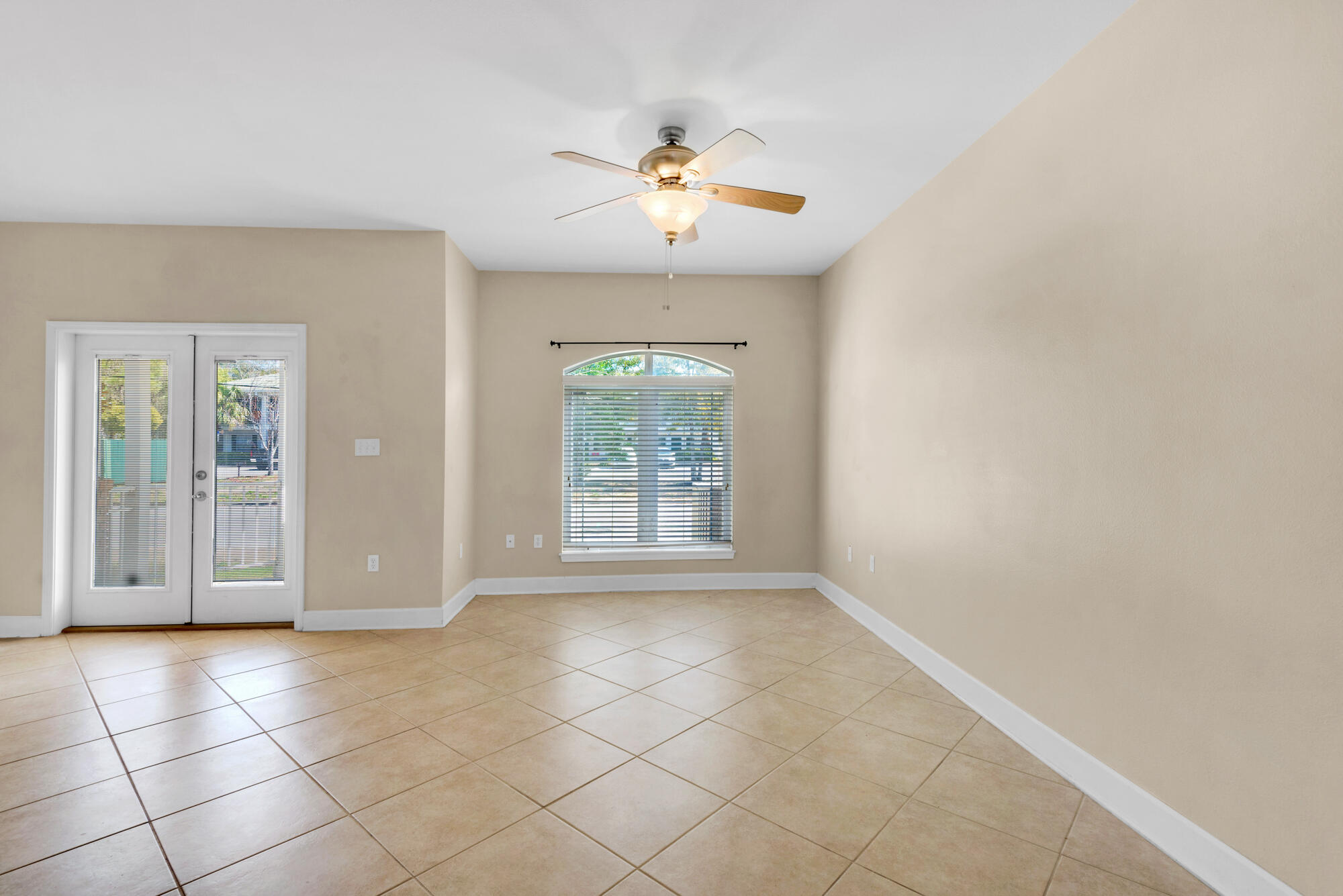 SHELL PARK CONDO - Residential Lease