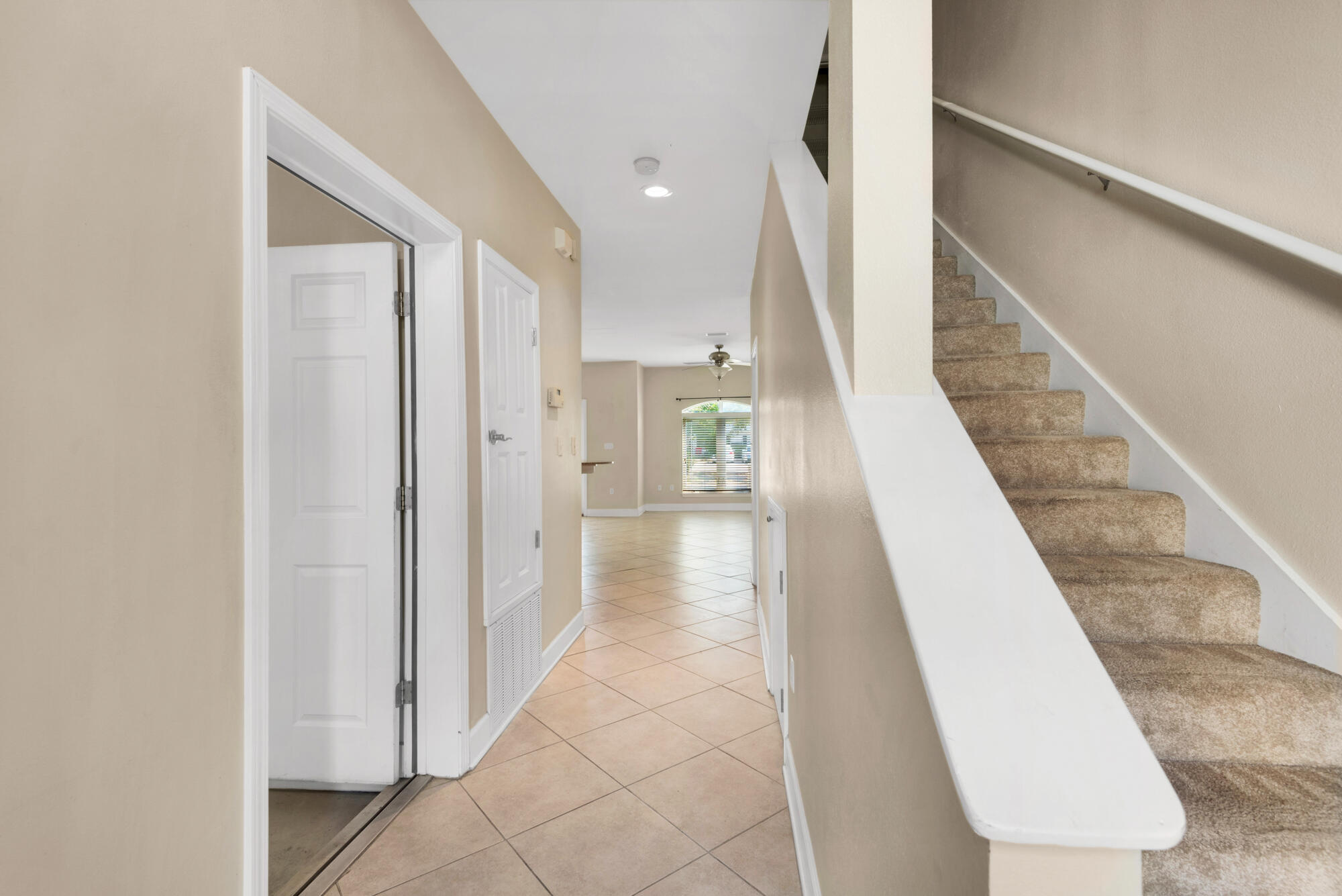 SHELL PARK CONDO - Residential Lease