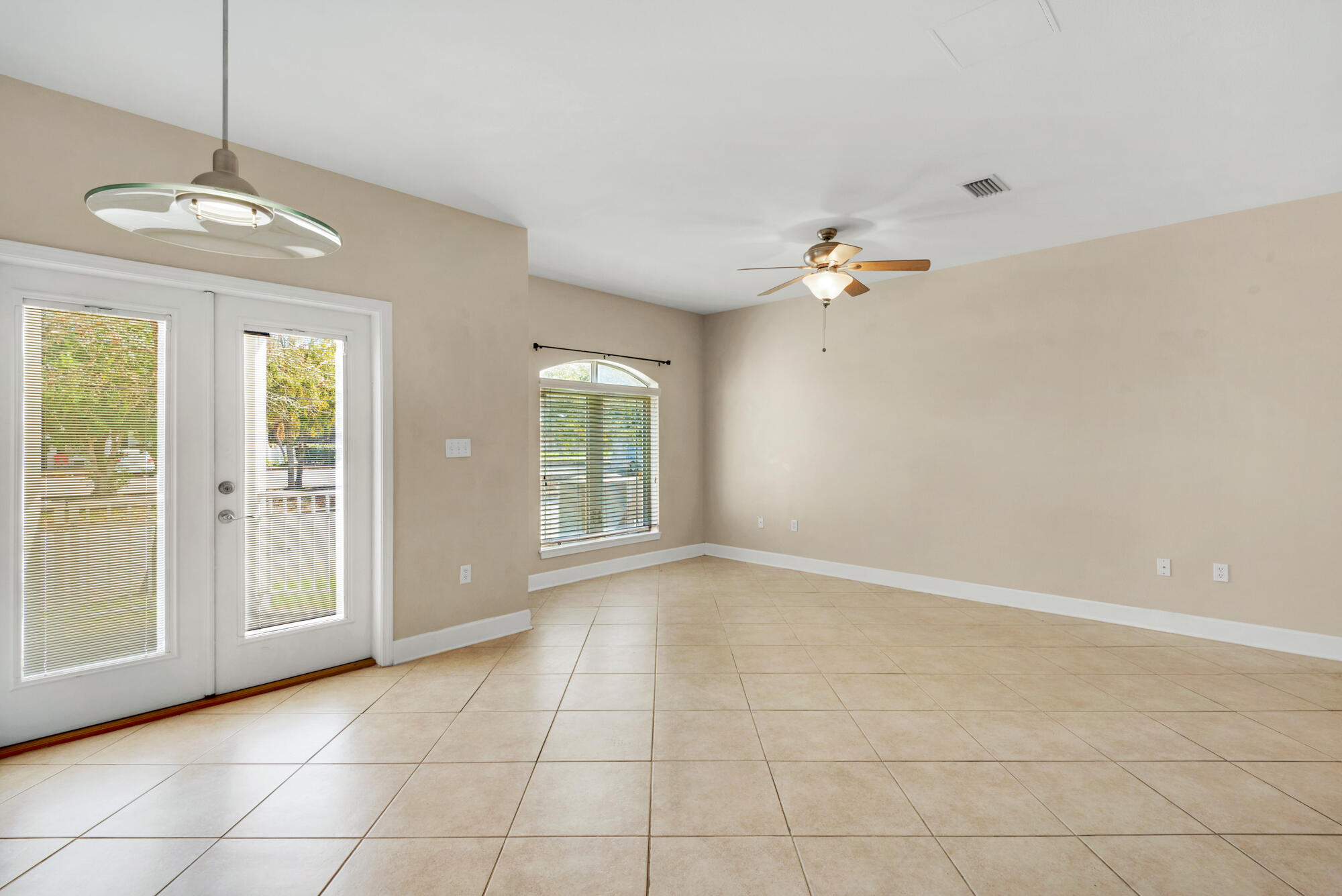 SHELL PARK CONDO - Residential Lease