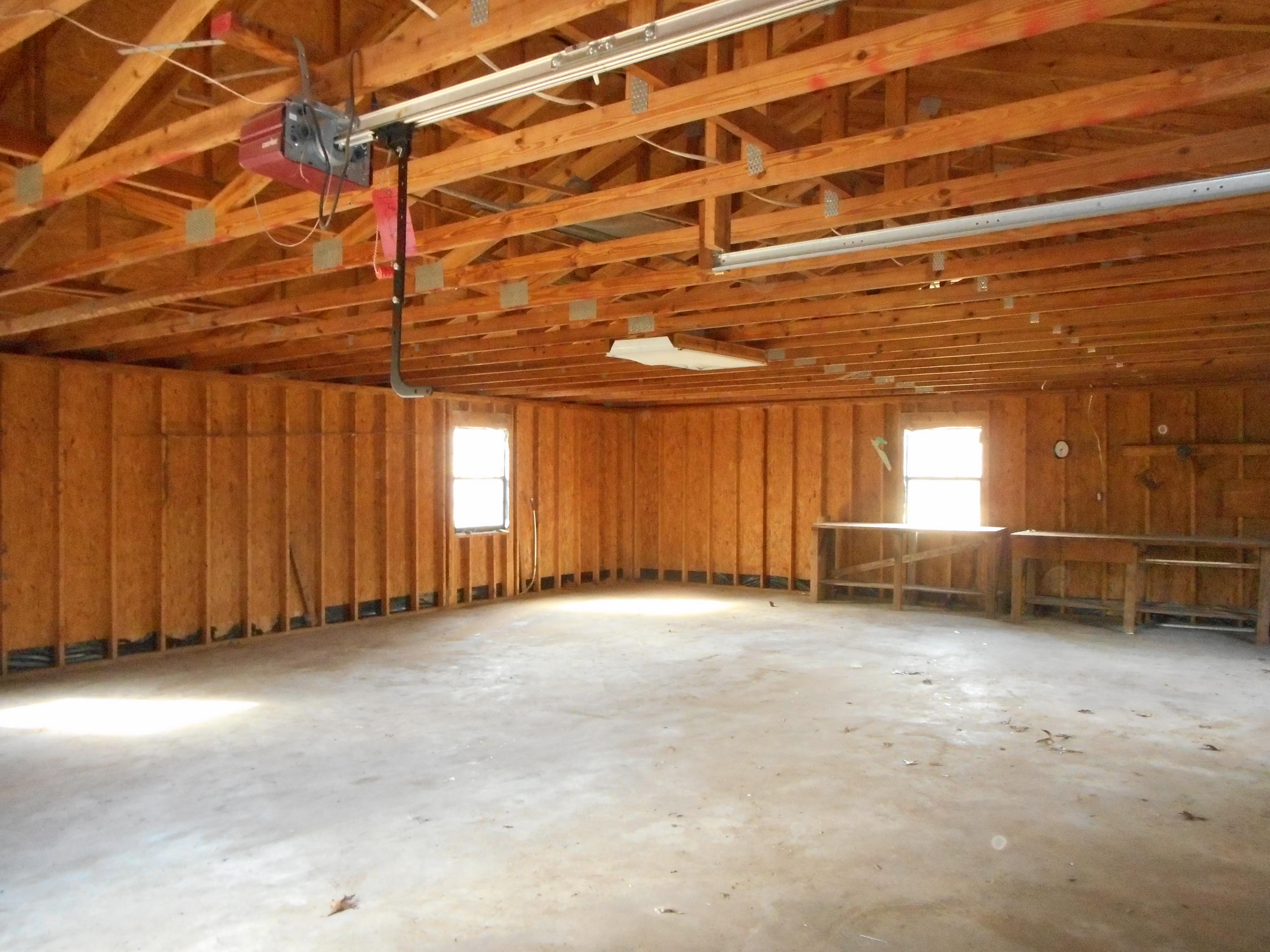 HOLLEY FAMILY PH 2 - Residential