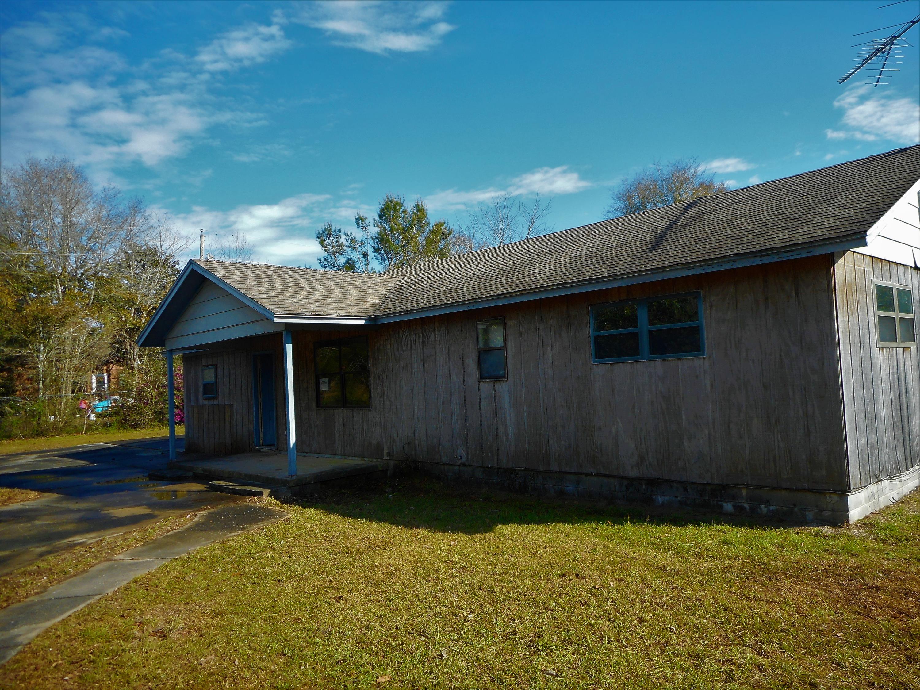 HOLLEY FAMILY PH 2 - Residential