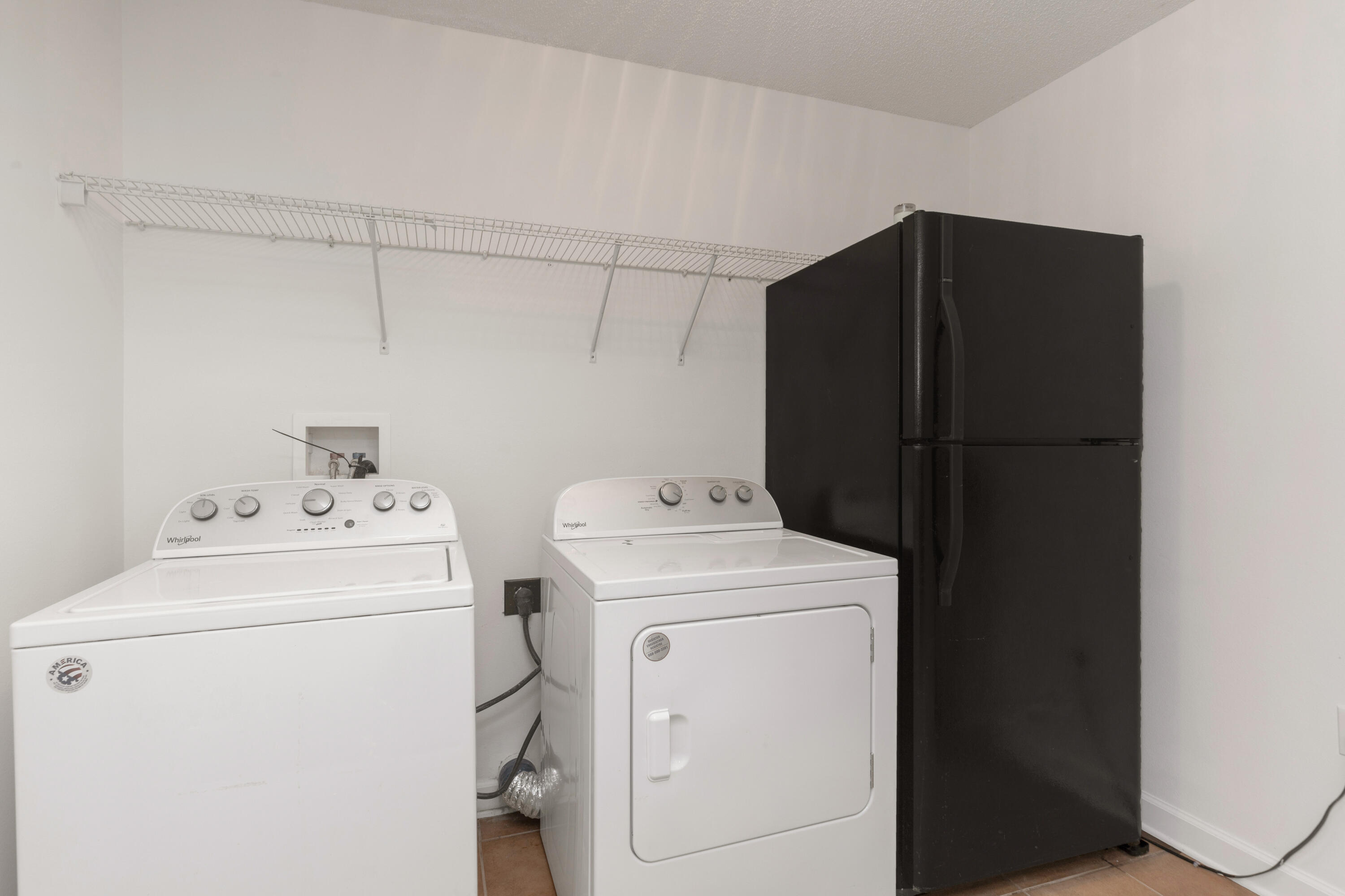 THE PINES - Residential