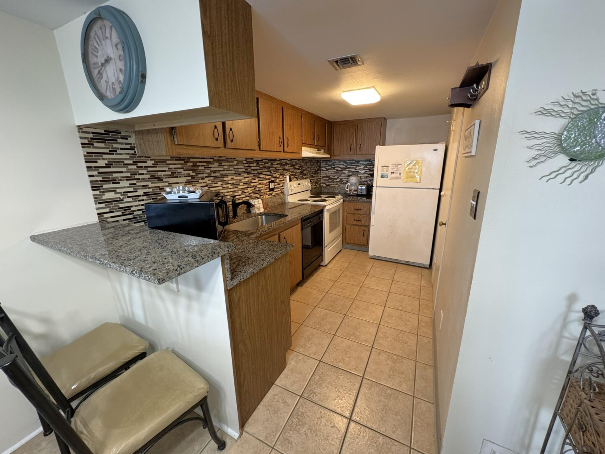 PINNACLE PORT - Residential