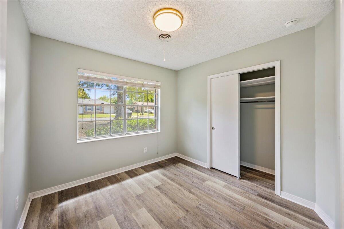 GATEWOOD ESTATES - Residential