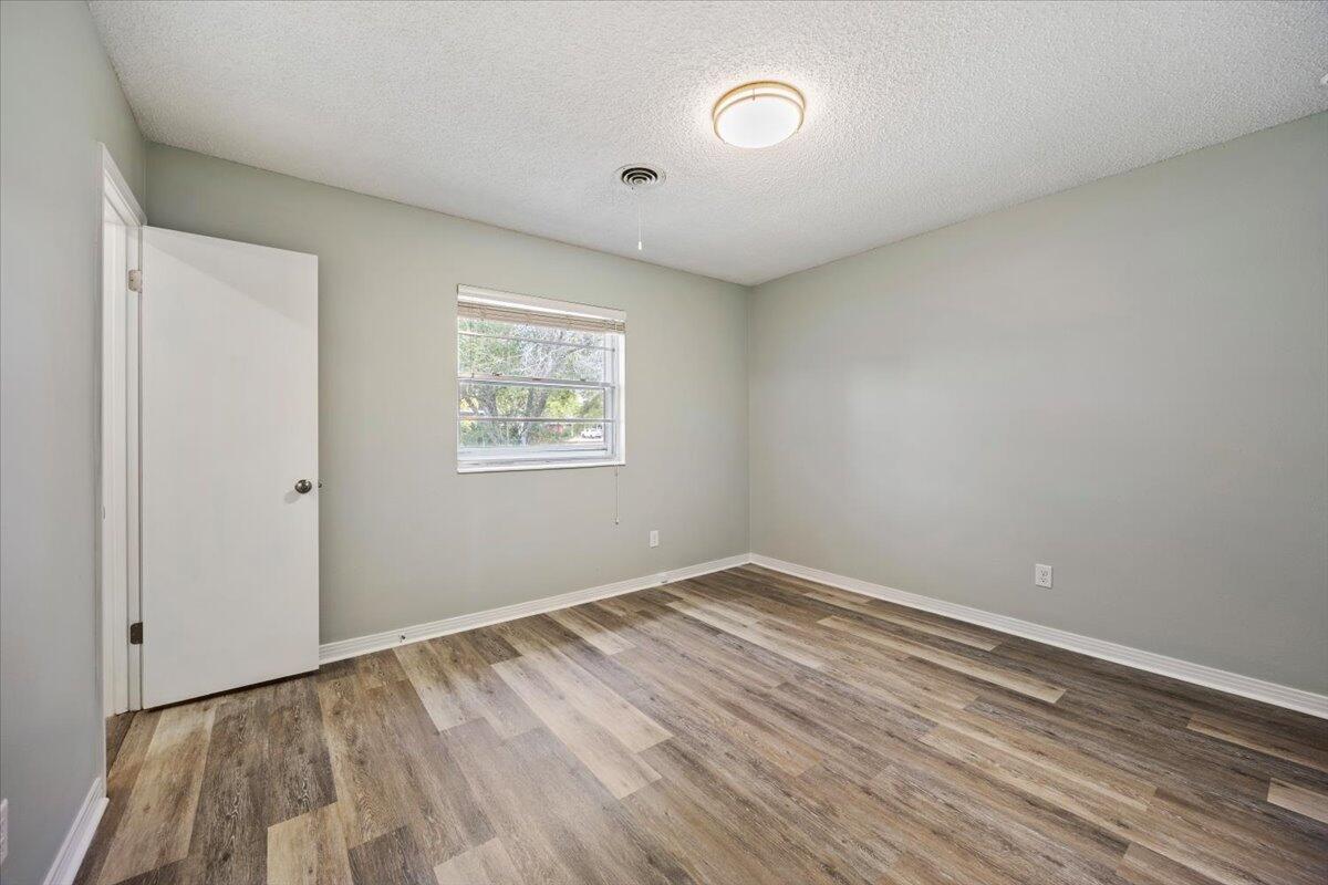 GATEWOOD ESTATES - Residential