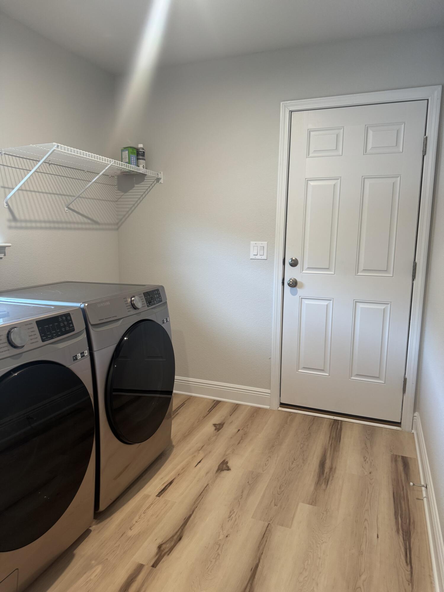 CHARLESTON PLACE - Residential Lease