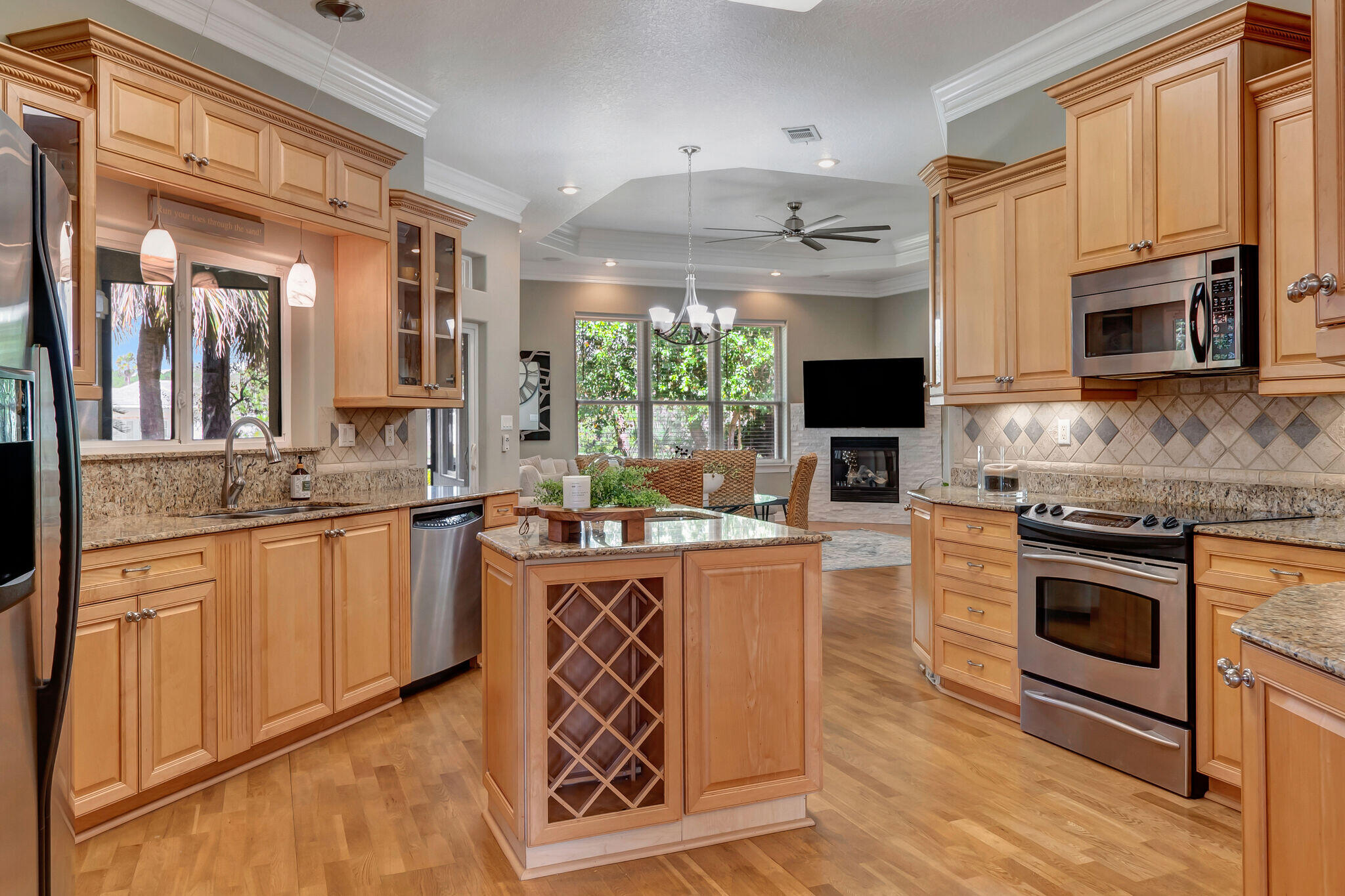 EMERALD BAY PH 1A - Residential