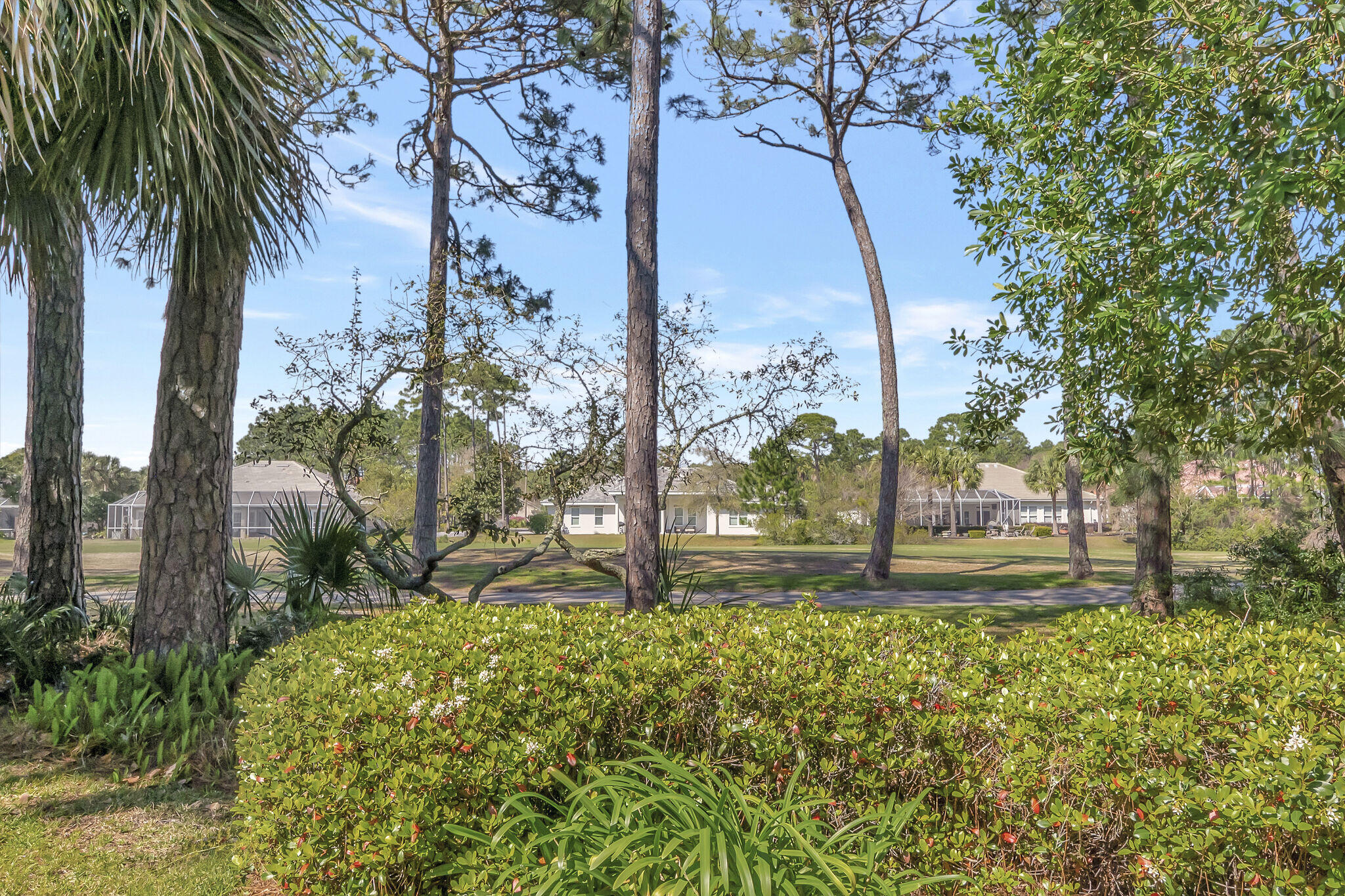 EMERALD BAY PH 1A - Residential