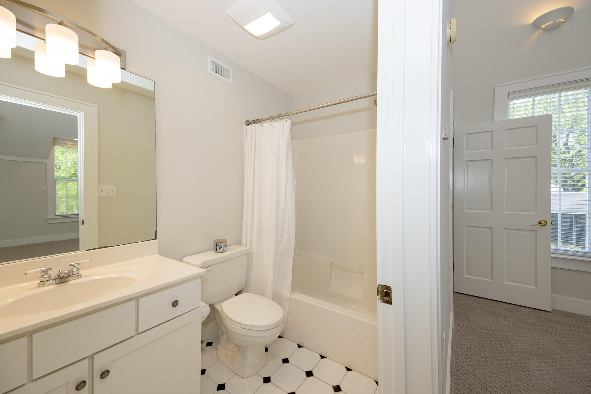 BAY OAKS S/D - Residential