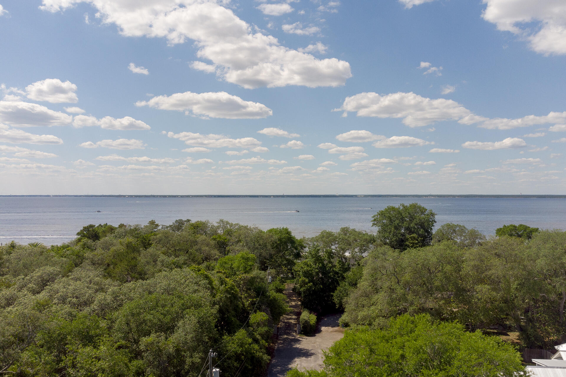 BAY OAKS S/D - Residential