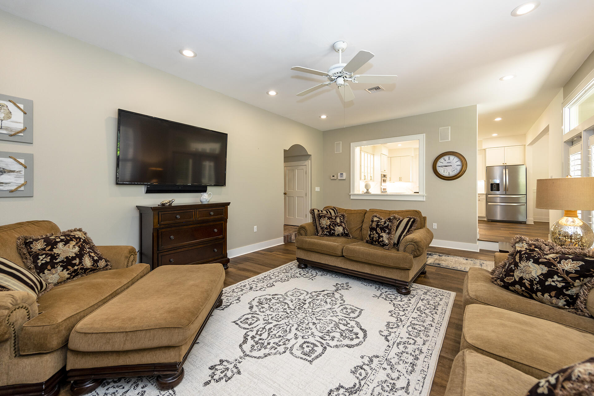 BAY OAKS S/D - Residential