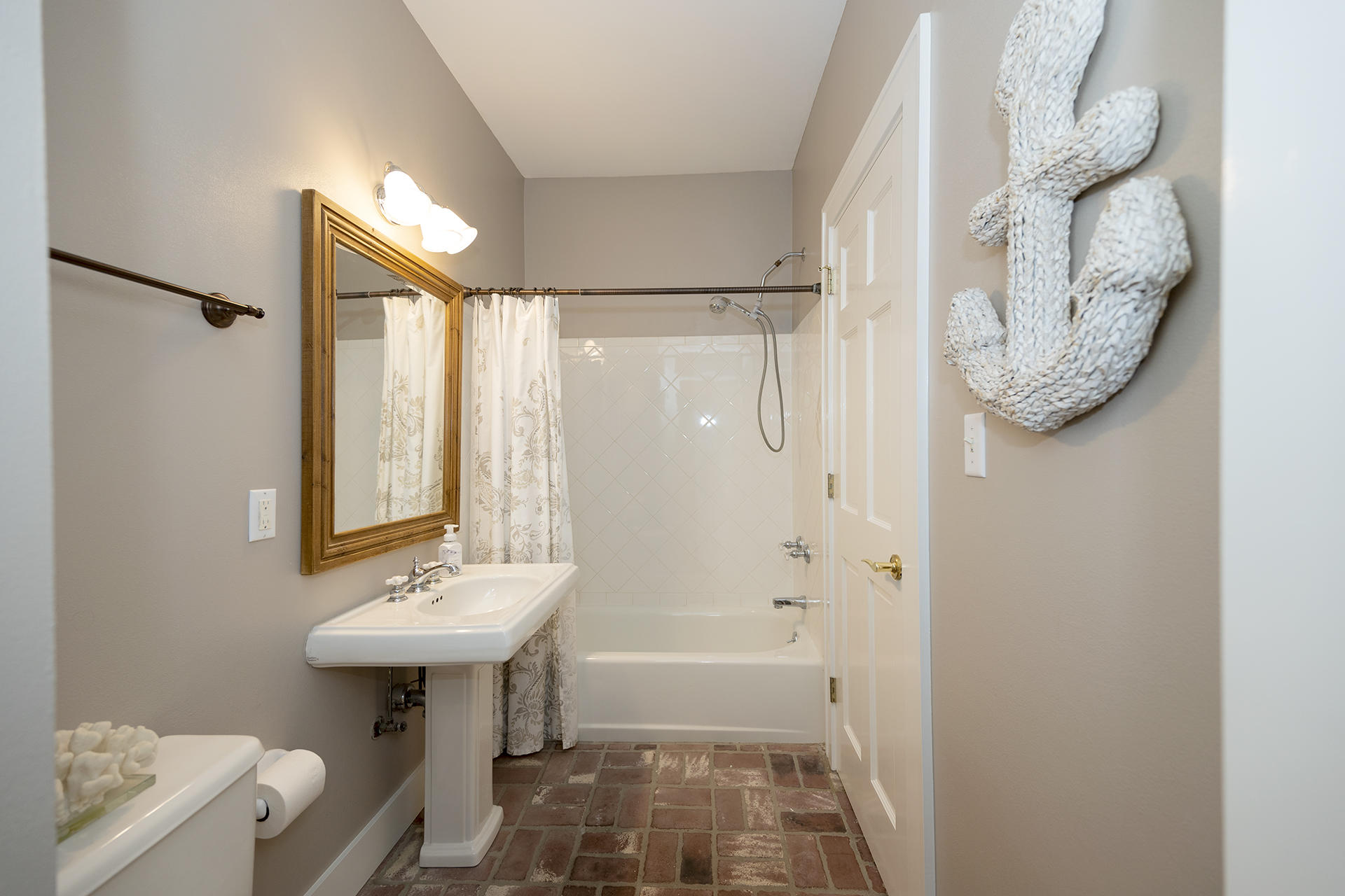 BAY OAKS S/D - Residential