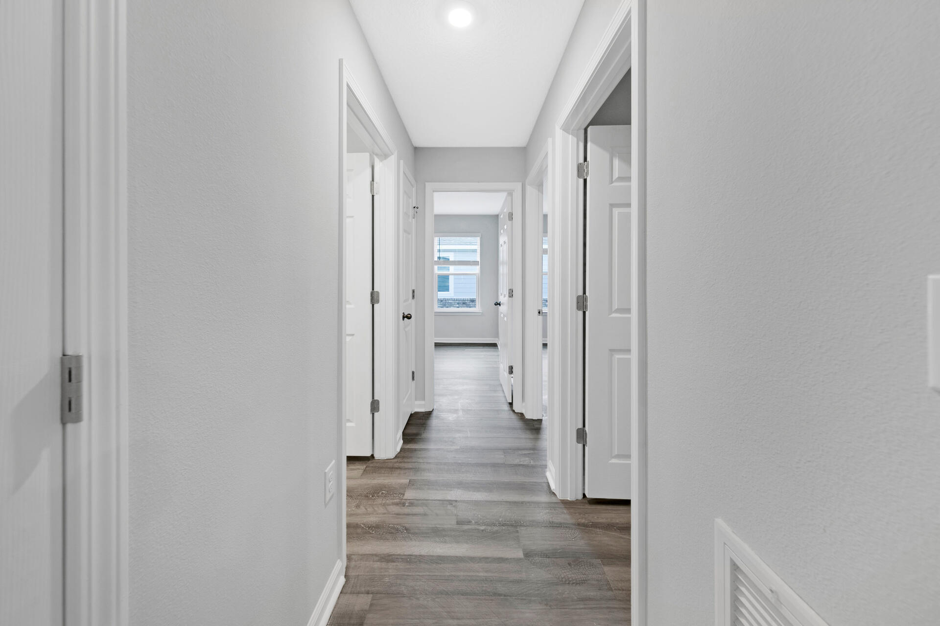 RIVERWALK - Residential