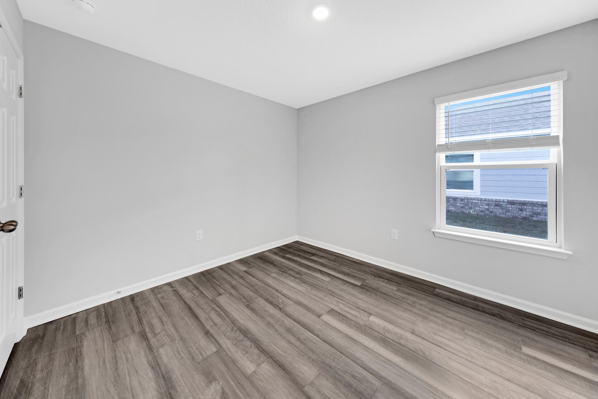 RIVERWALK - Residential