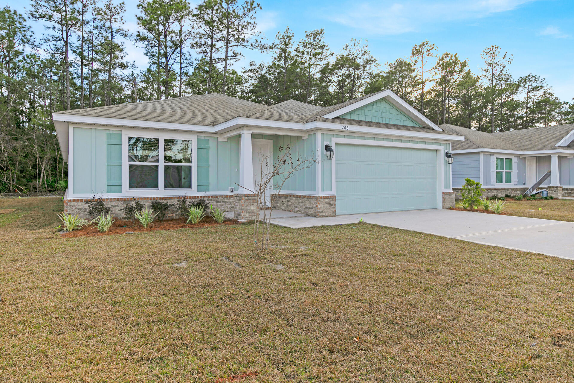 RIVERWALK - Residential