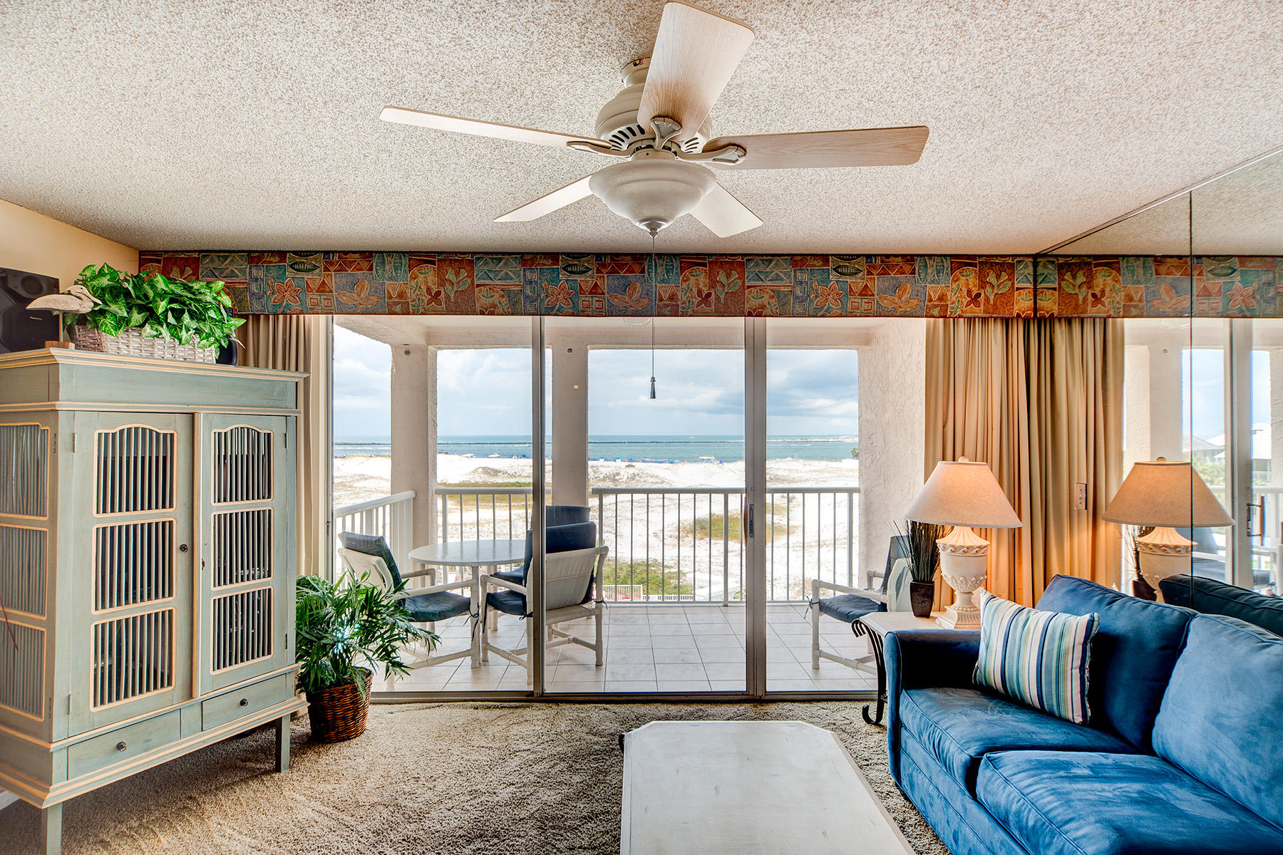 MAGNOLIA HOUSE - Residential