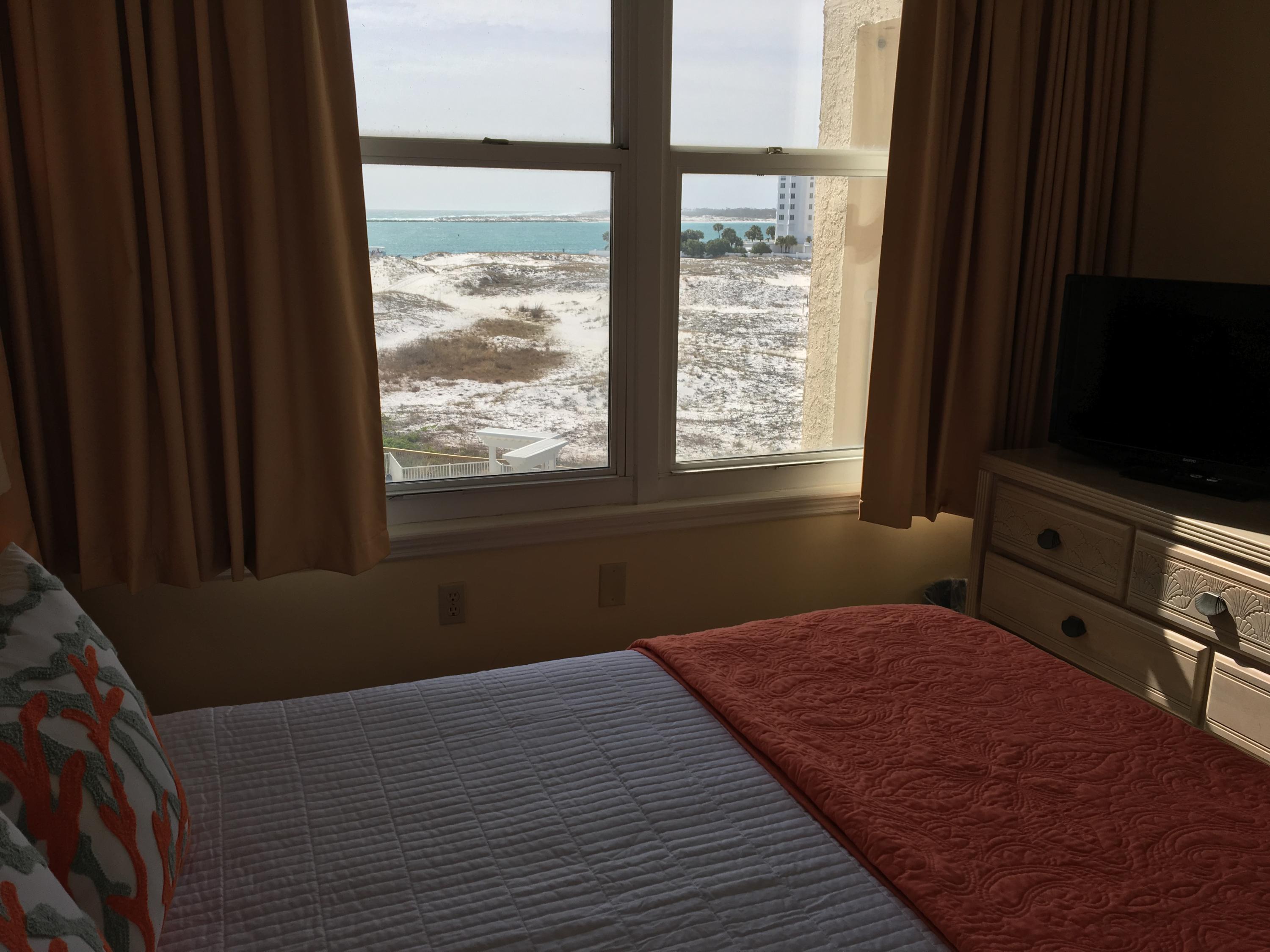 MAGNOLIA HOUSE - Residential